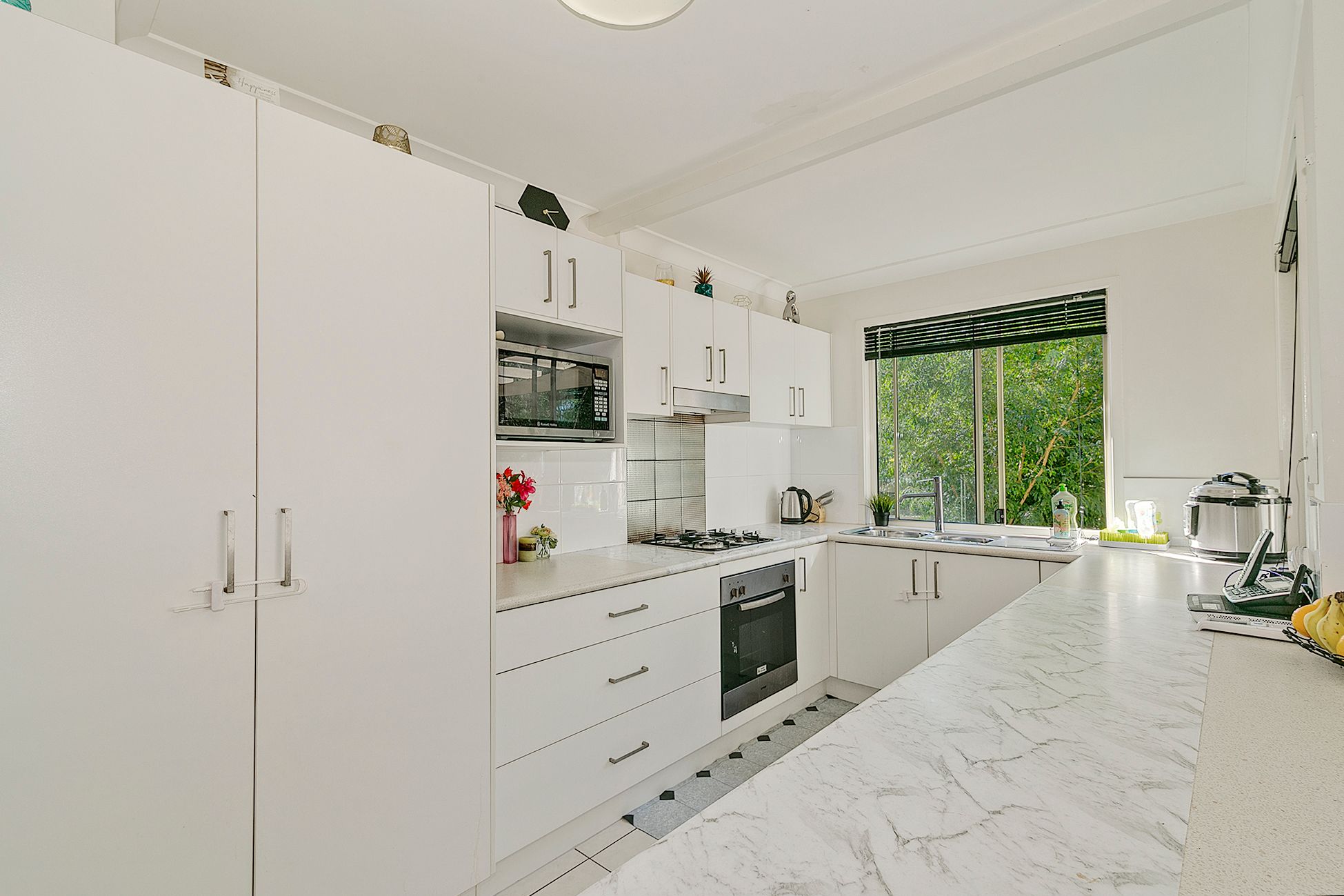 2/26-28 Laughlin Street, Kingston, QLD 4114