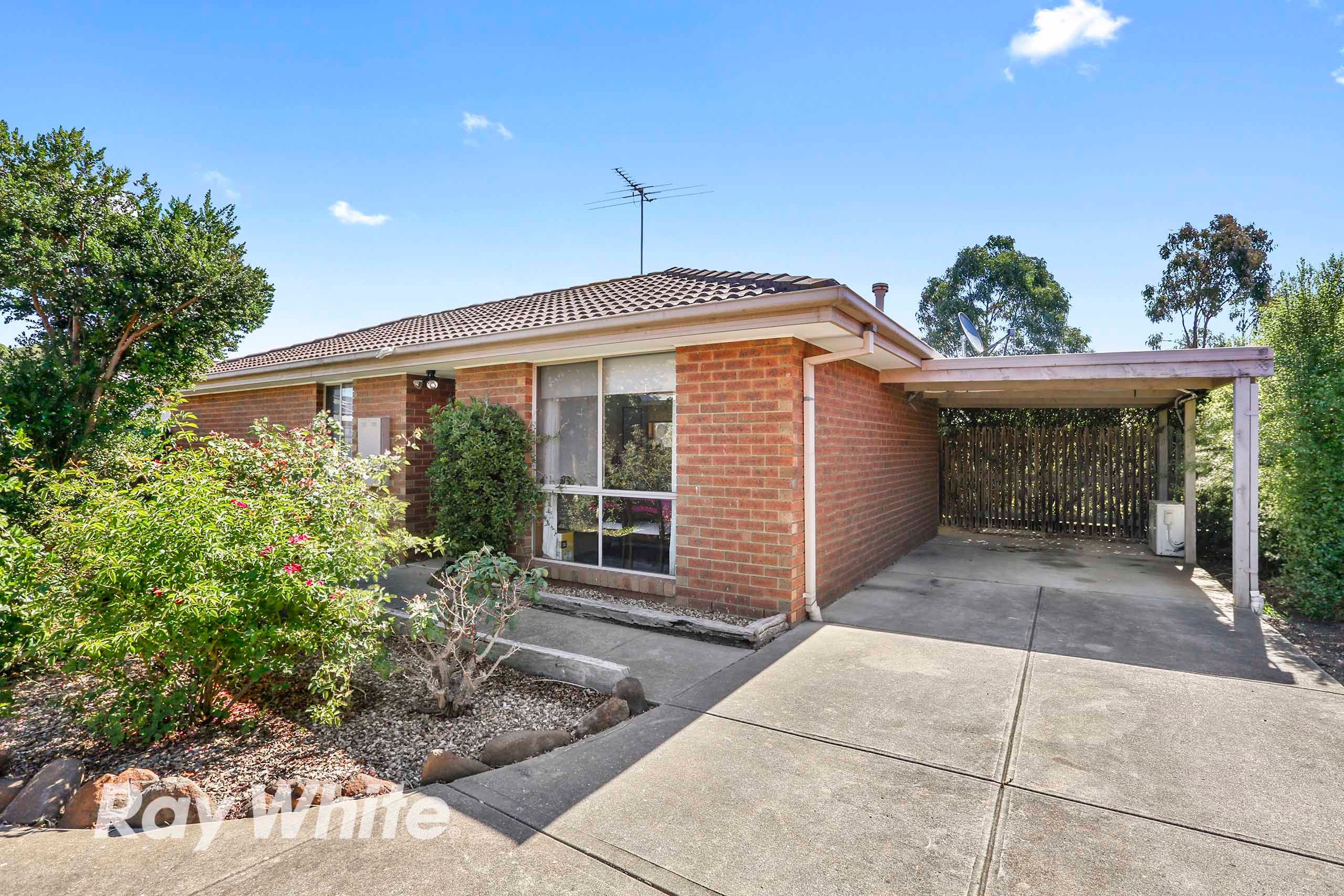49 Cameron Crescent, Lara VIC 3212