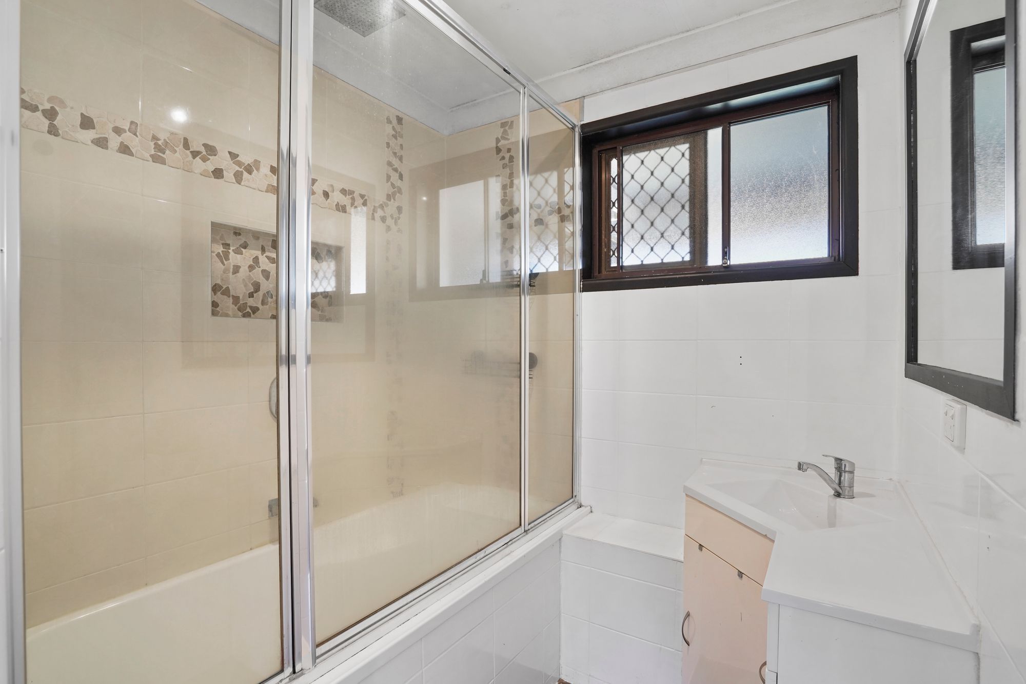 117 Mary Street — photo 13 of 25