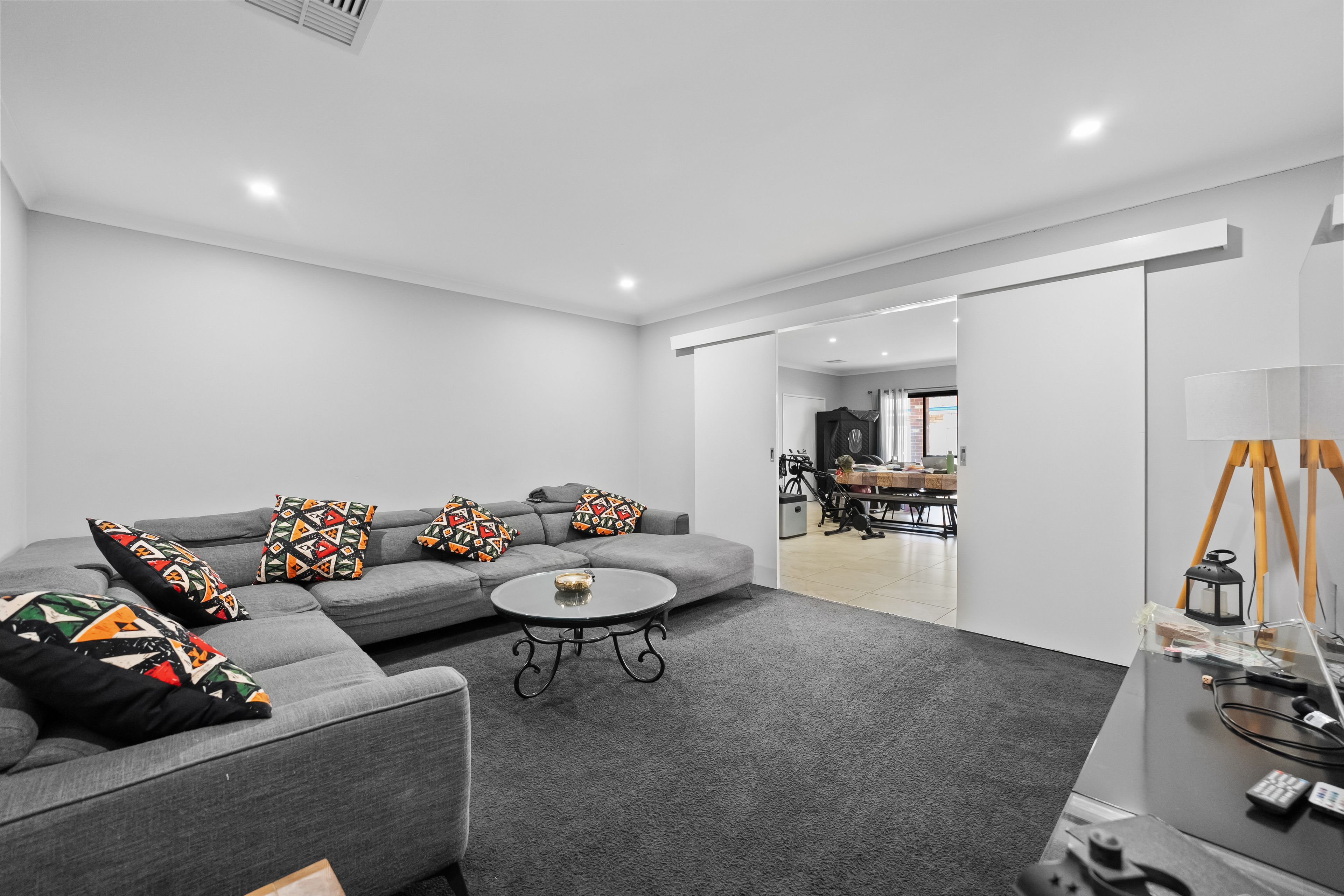 4 Vila Do Porto Crescent — photo 18 of 29