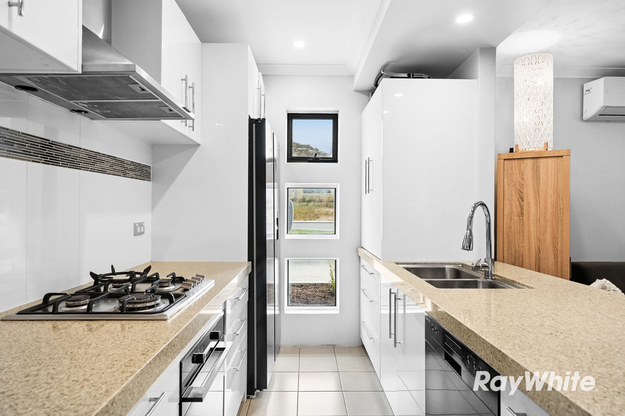 4 Cordova Court — photo 9 of 26