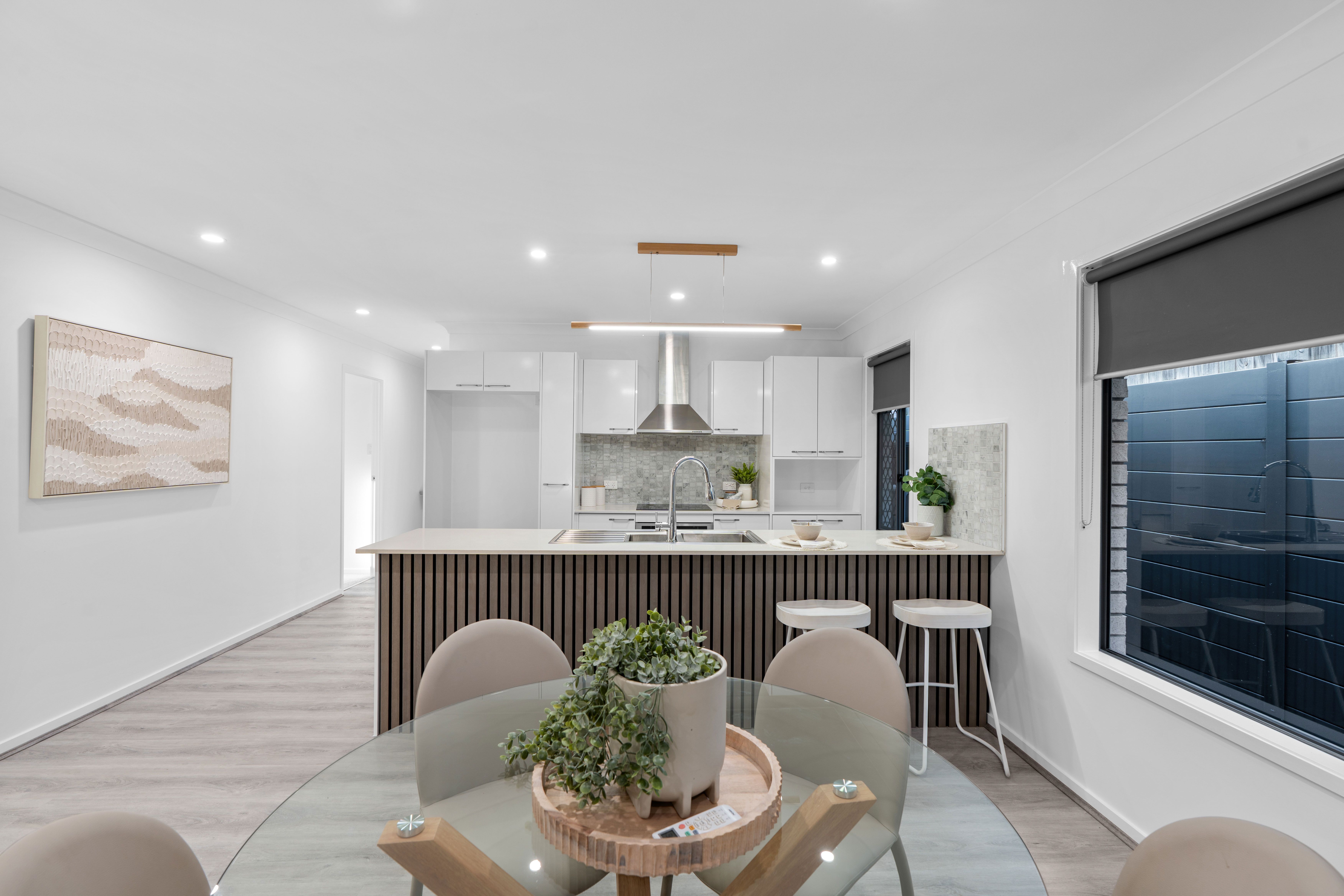 5 Broadaxe Street, SPRING MOUNTAIN, QLD 4300