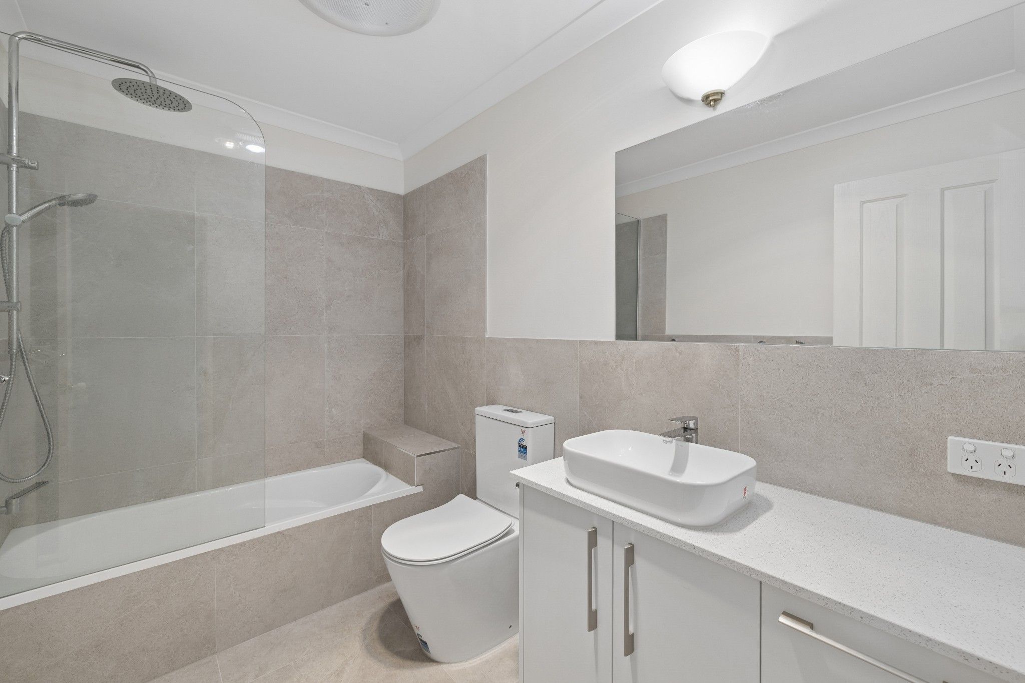 85/316 Long Street East — photo 10 of 16