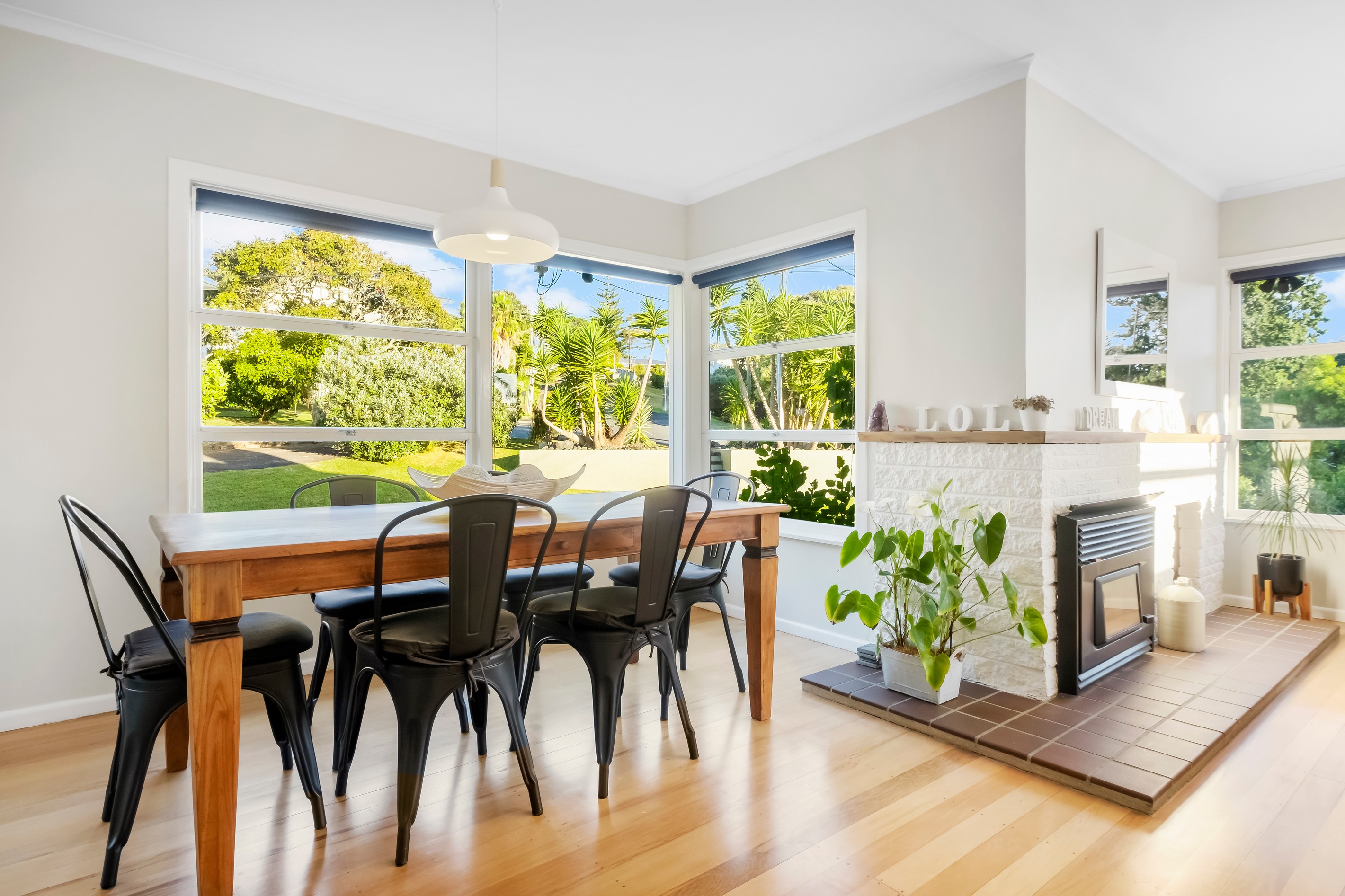 7 Cronin Place, Beach Haven, North Shore City