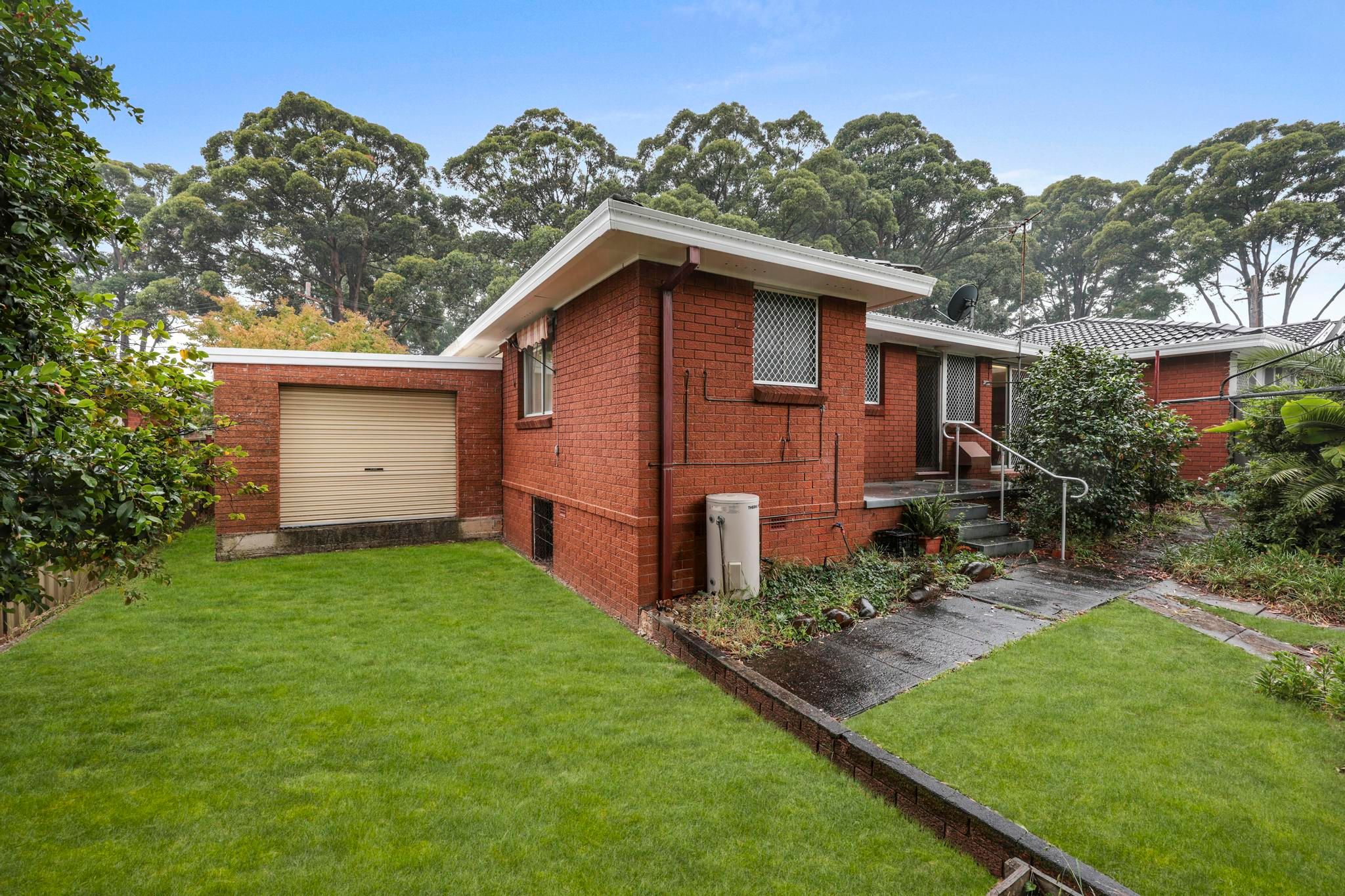 2 Kerrie Crescent, Peakhurst, NSW