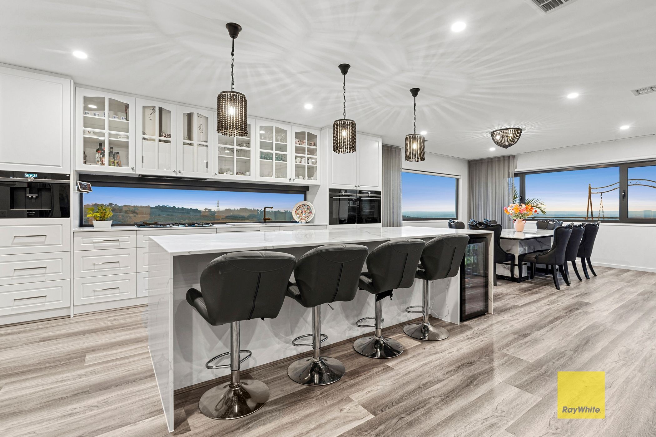 24 Foymount Crescent, Highton, VIC 3216