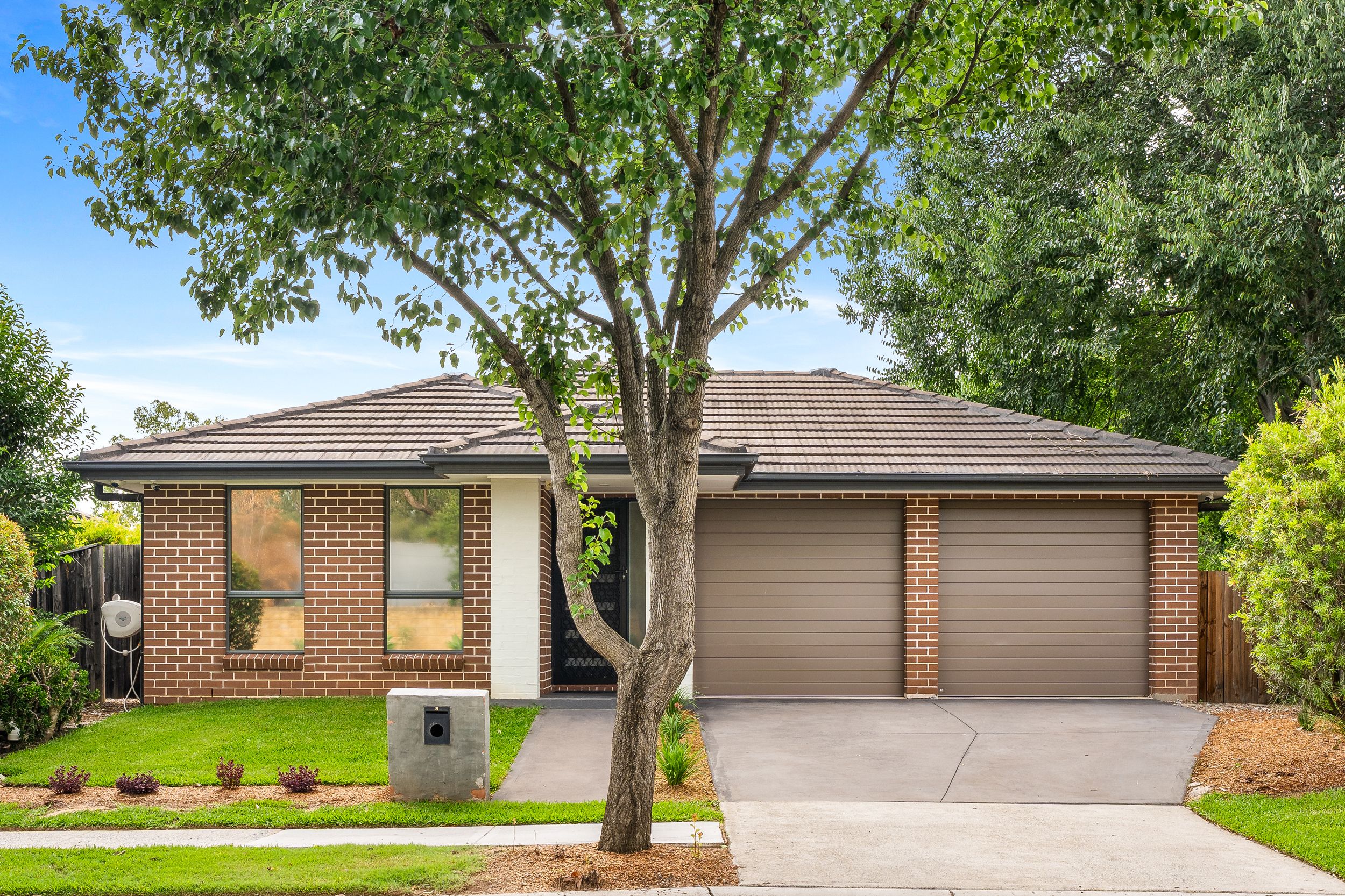 8 Spinebill Place, Cranebrook NSW 2749