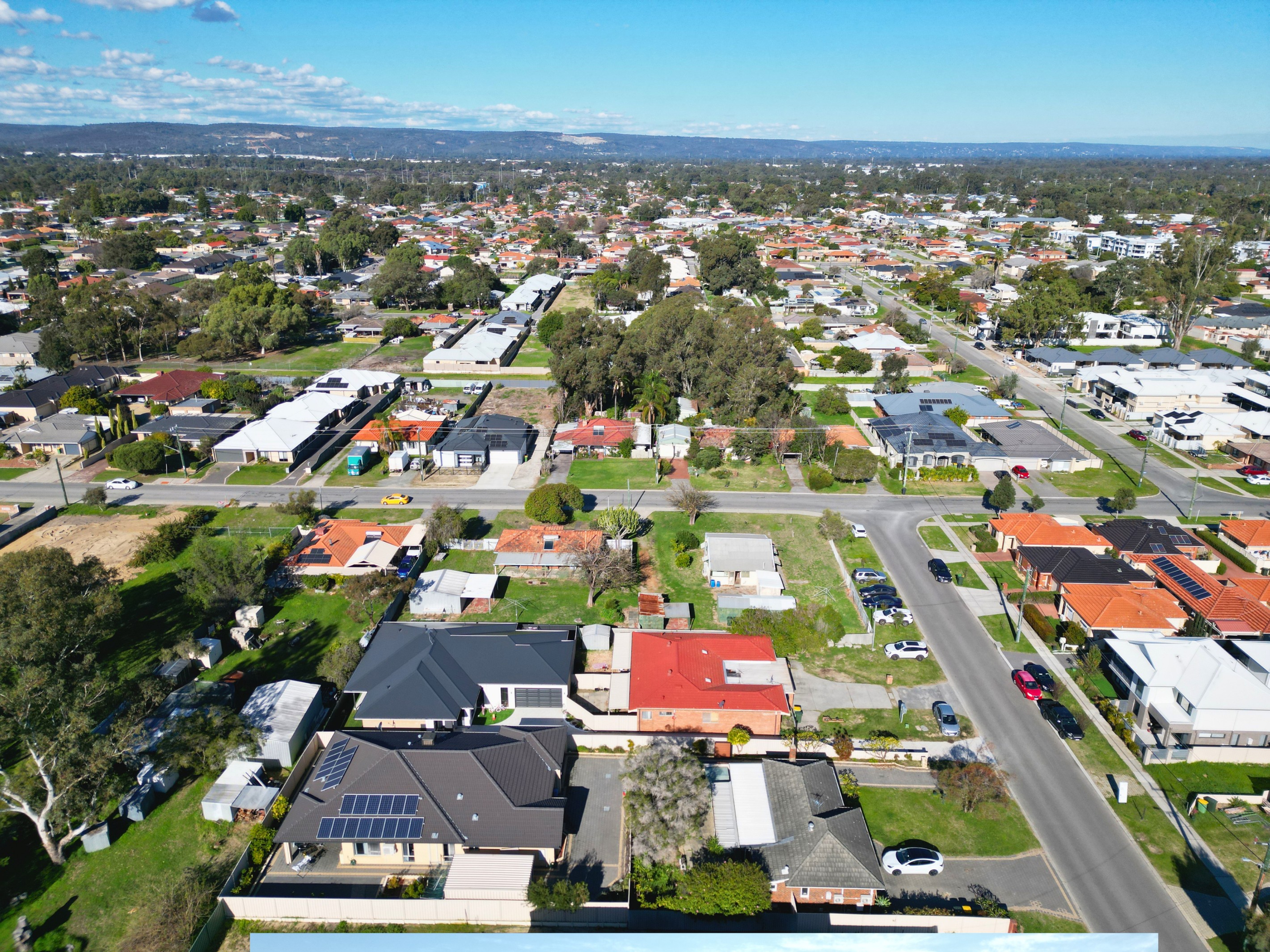 31 & 35 Lacey Street, East Cannington, WA 6107