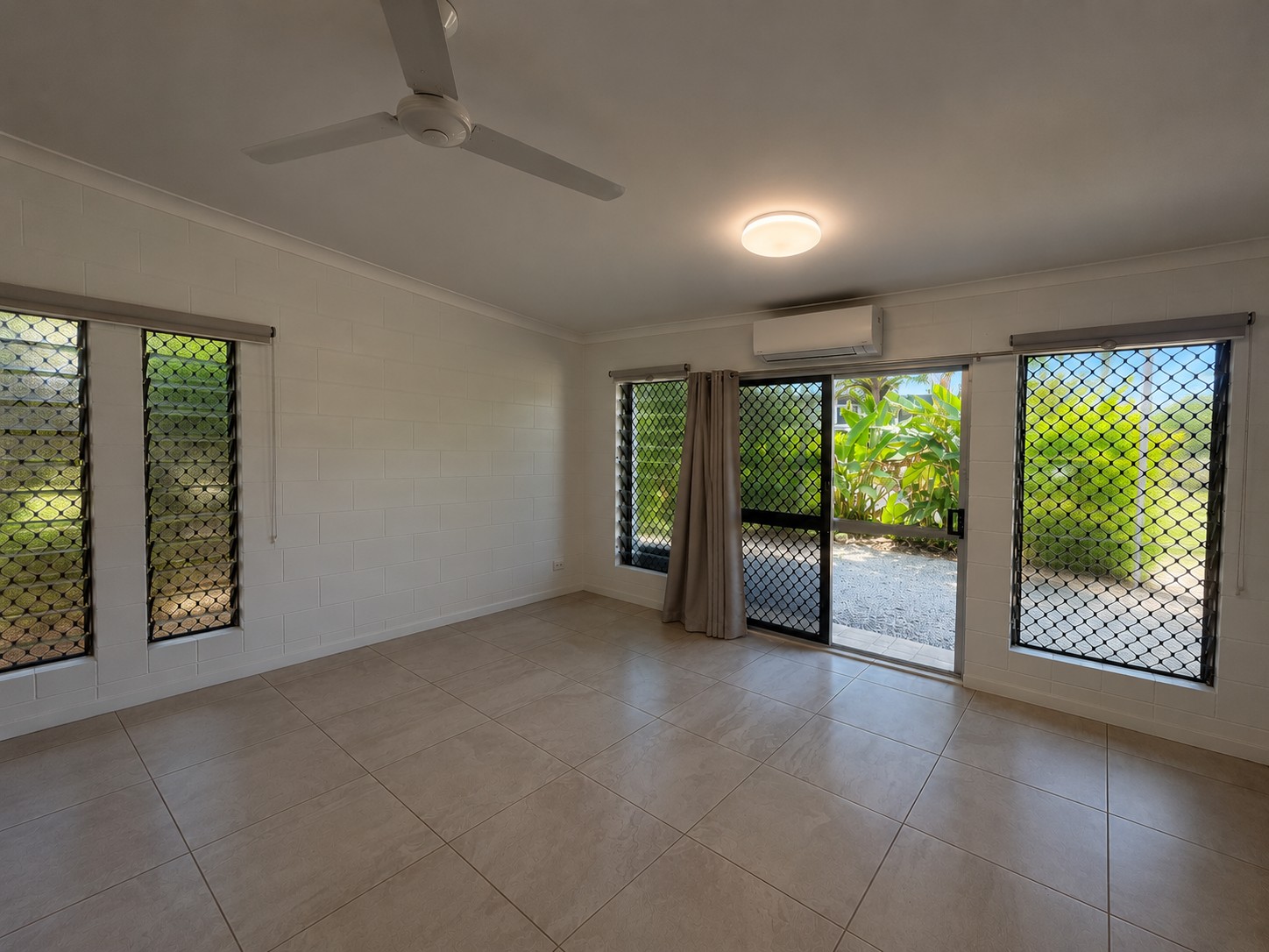 5/23-25 Mimosa Street, Holloways Beach, QLD 4878