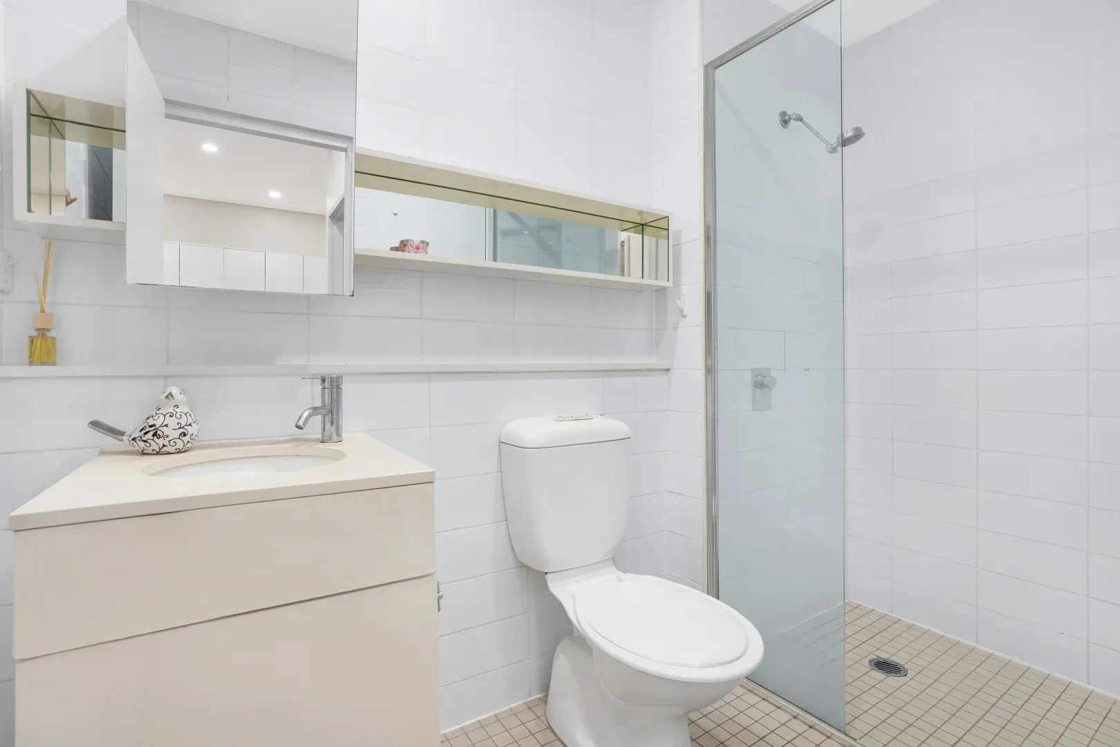 B715/444 Harris Street — photo 4 of 5