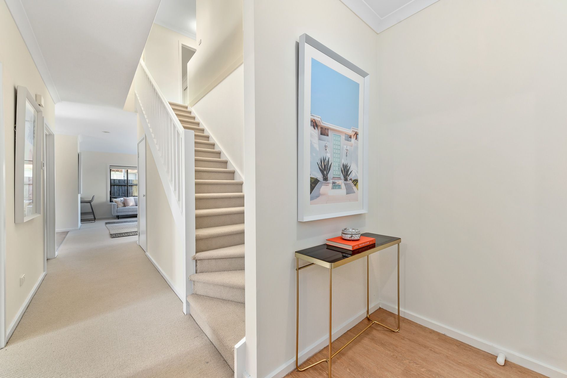 2/25 Glenisla Way, Berwick, VIC 3806