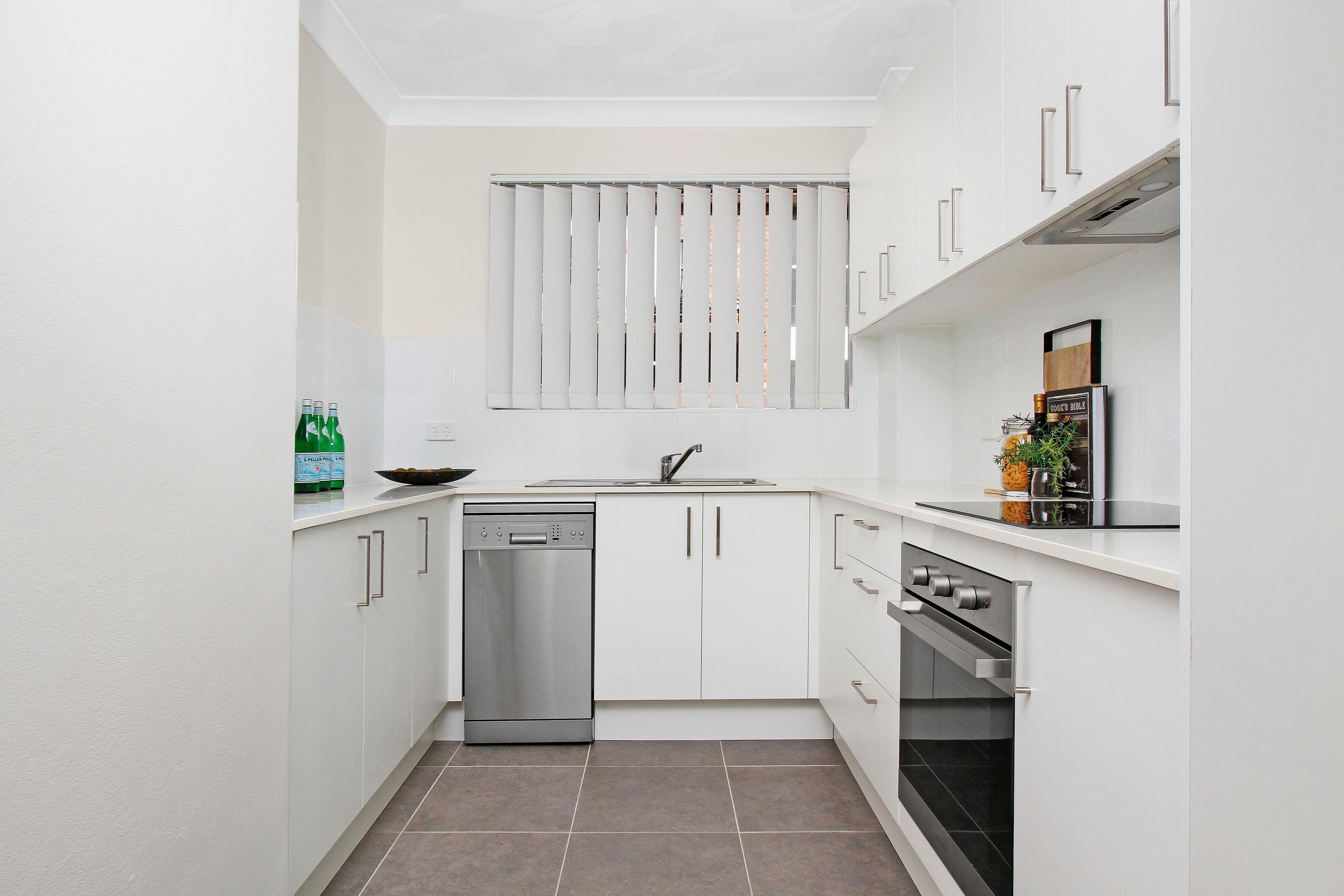 8/13-15 Lackey Street, Fairfield, NSW 2165
