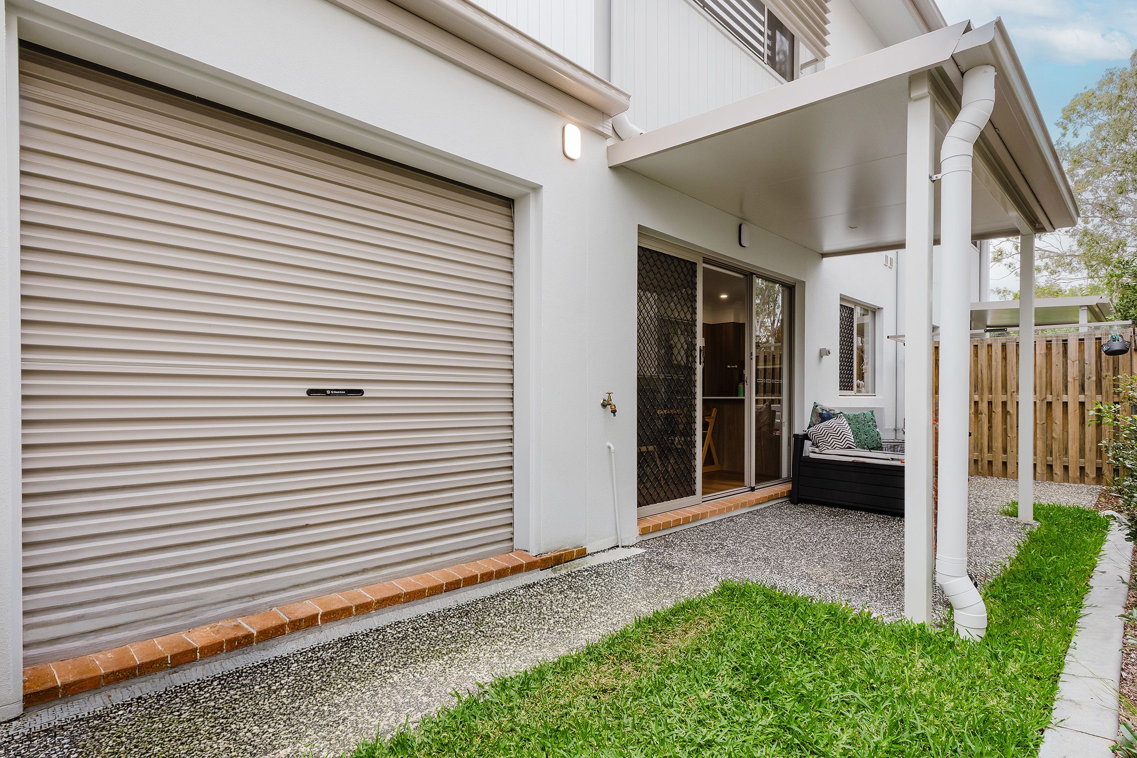 2/36 Liberty Drive — photo 8 of 23