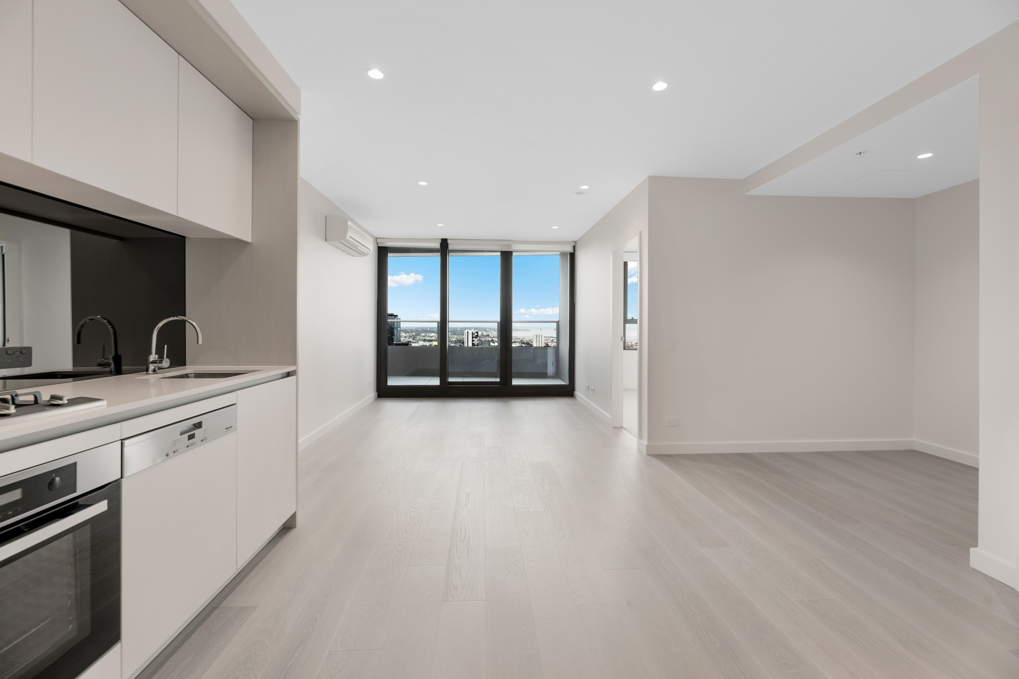 3907/628 Flinders Street, Docklands, VIC 3008