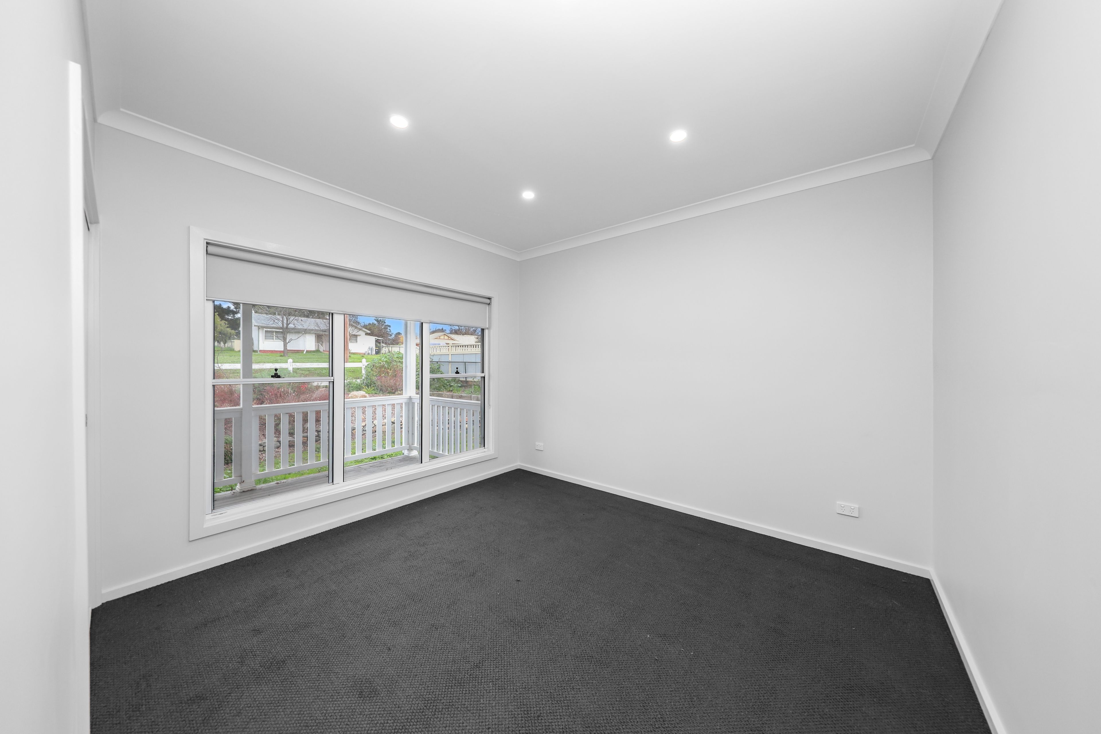 78 Lockhart Street — photo 10 of 12