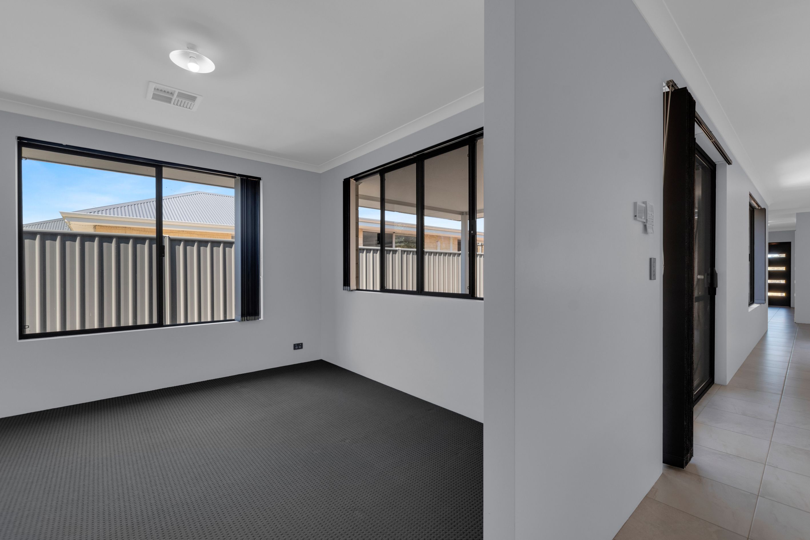 16 Callabonna Esplanade — photo 13 of 19
