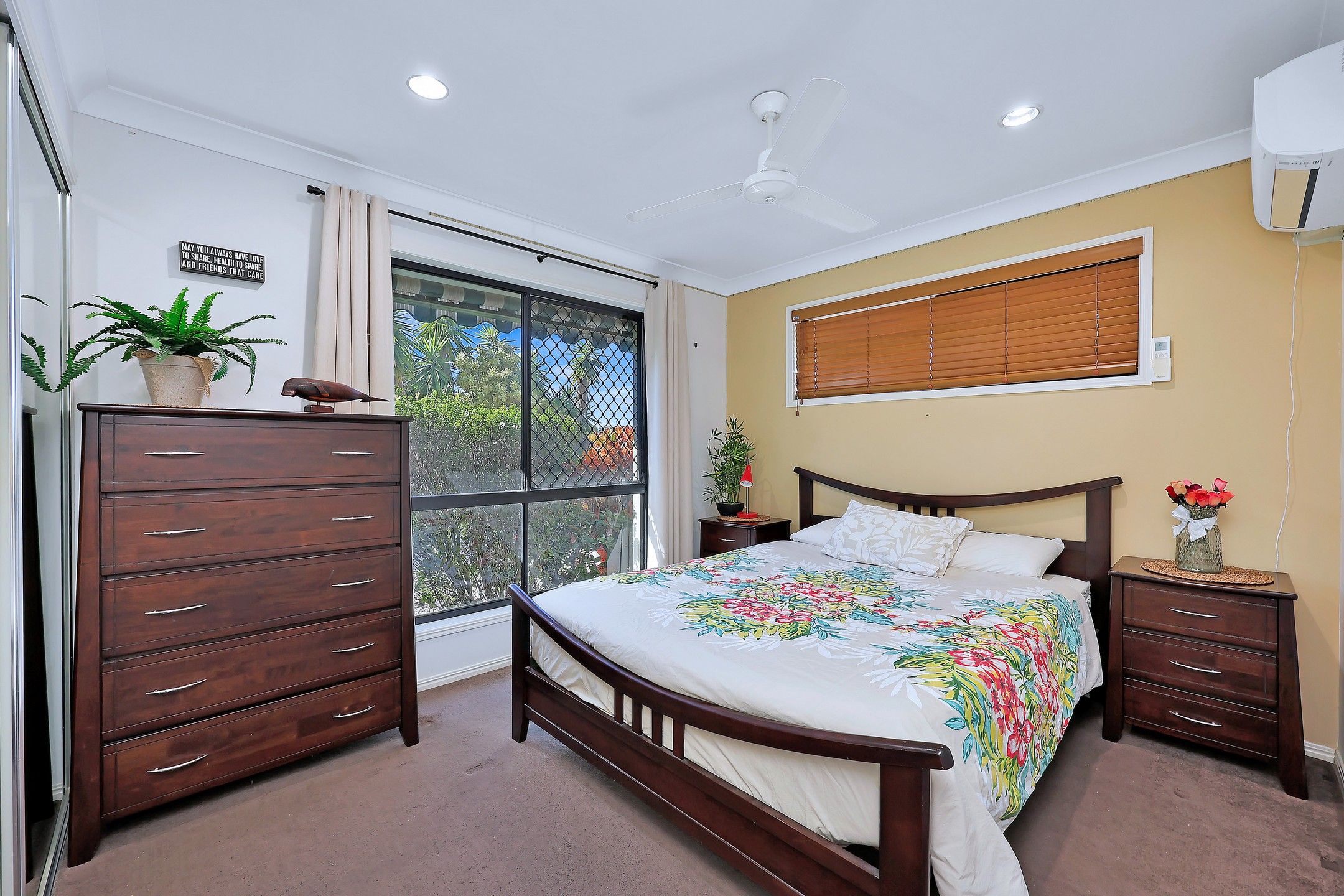 1/4A Hillvue Crescent — photo 18 of 28
