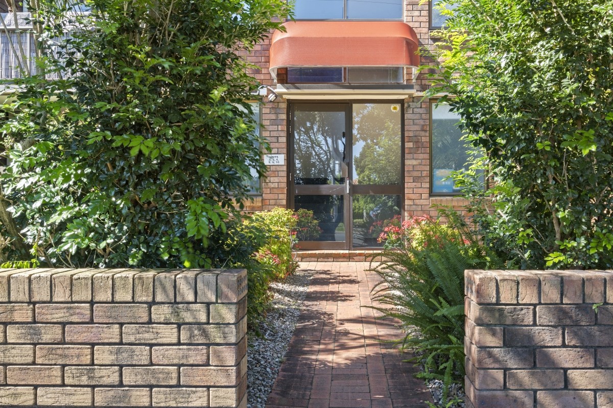 5/27 Whiting Street, Labrador, QLD 4215