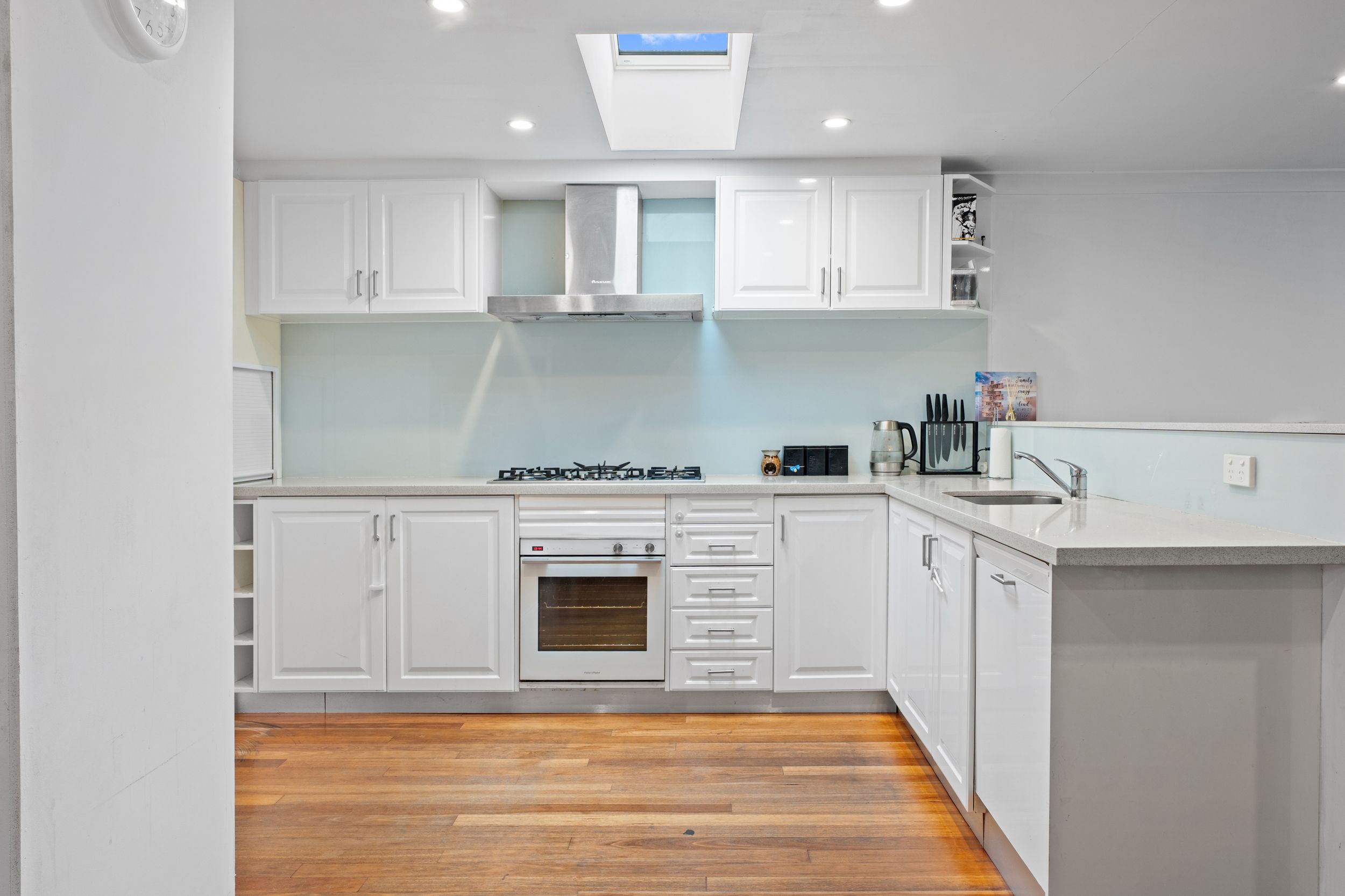71 Woodlands Drive — photo 4 of 15