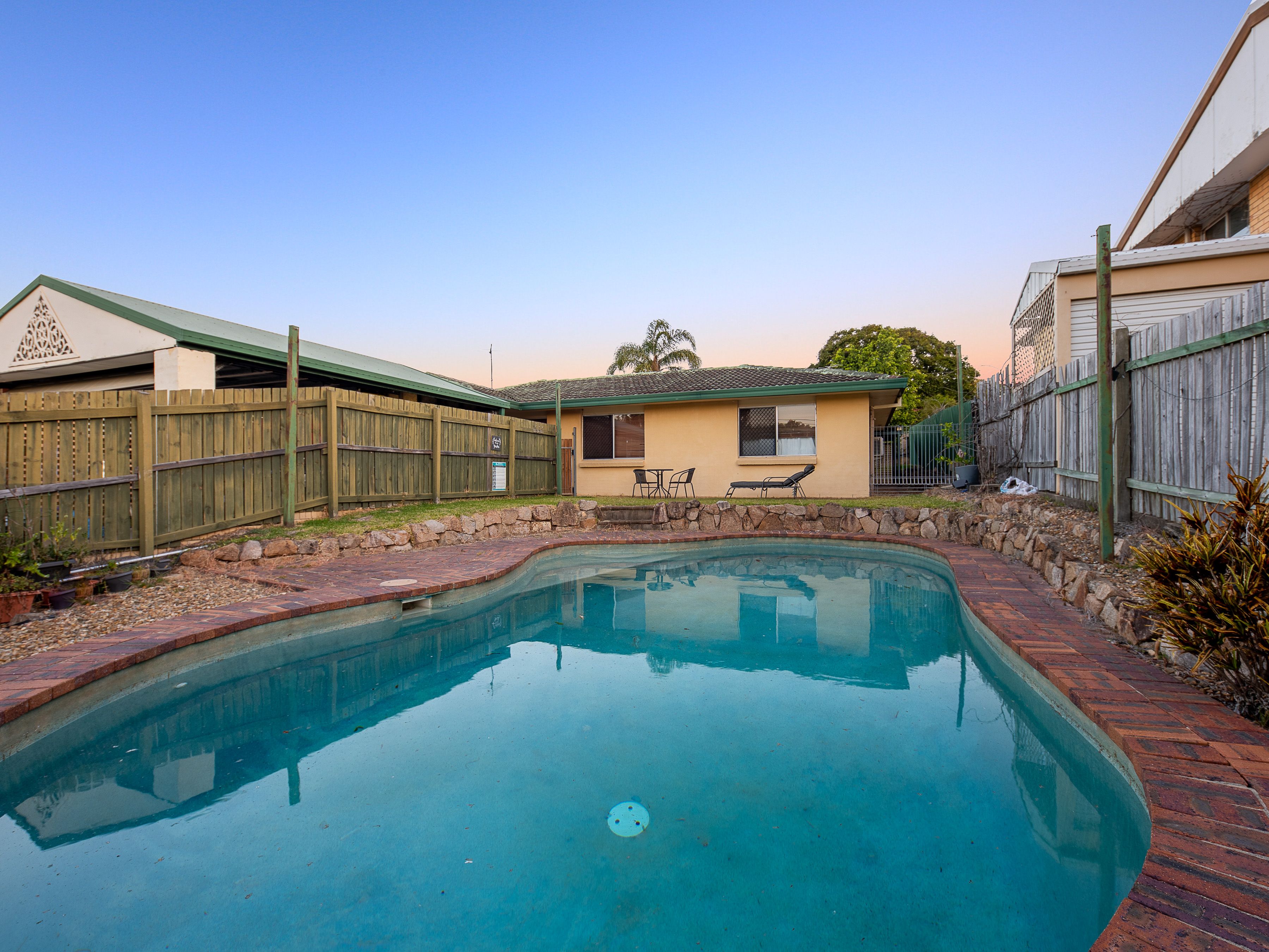 6 Gonzales Street, Macgregor, QLD 4109