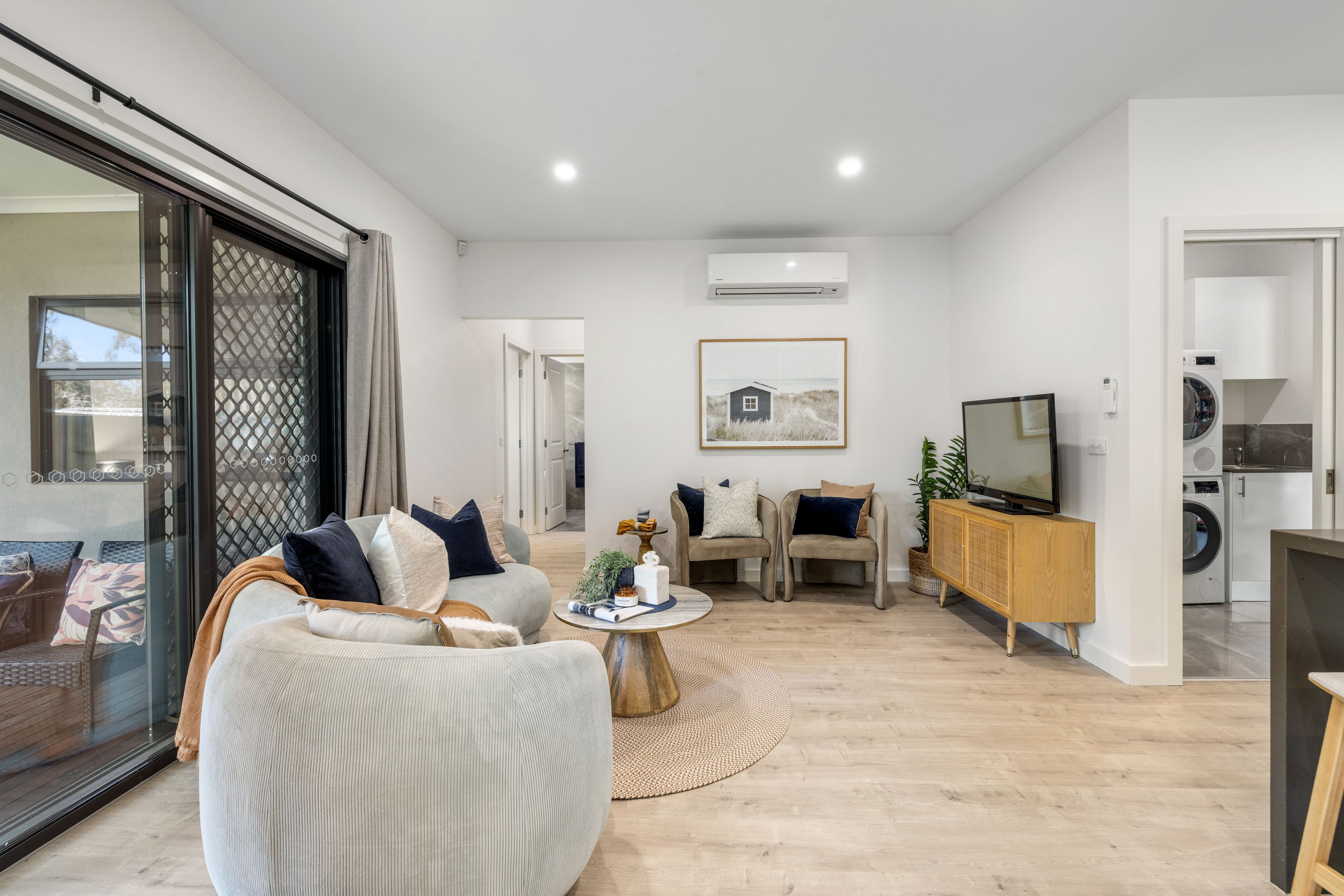4/45 Hazelwood Road — photo 3 of 16