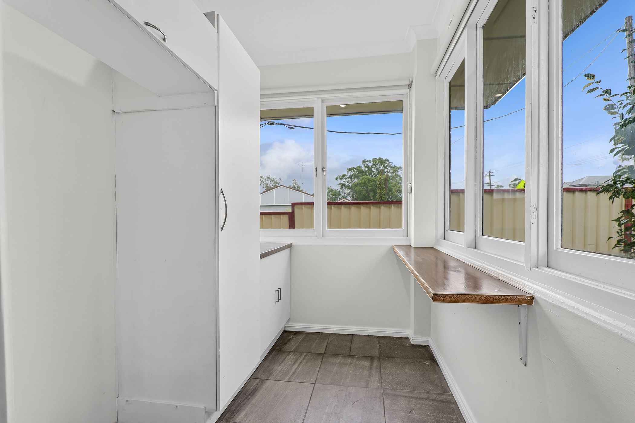 24 Grose Vale Road — photo 3 of 6