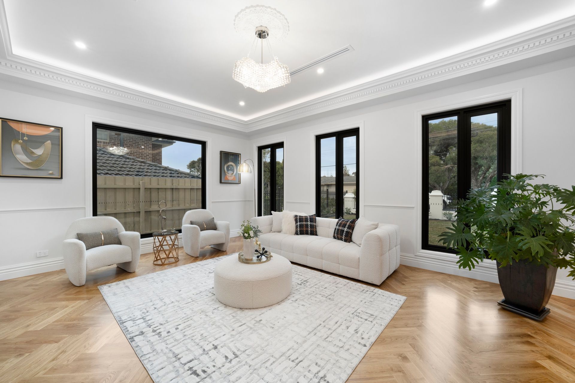 33 Cambrian Crescent — photo 7 of 30