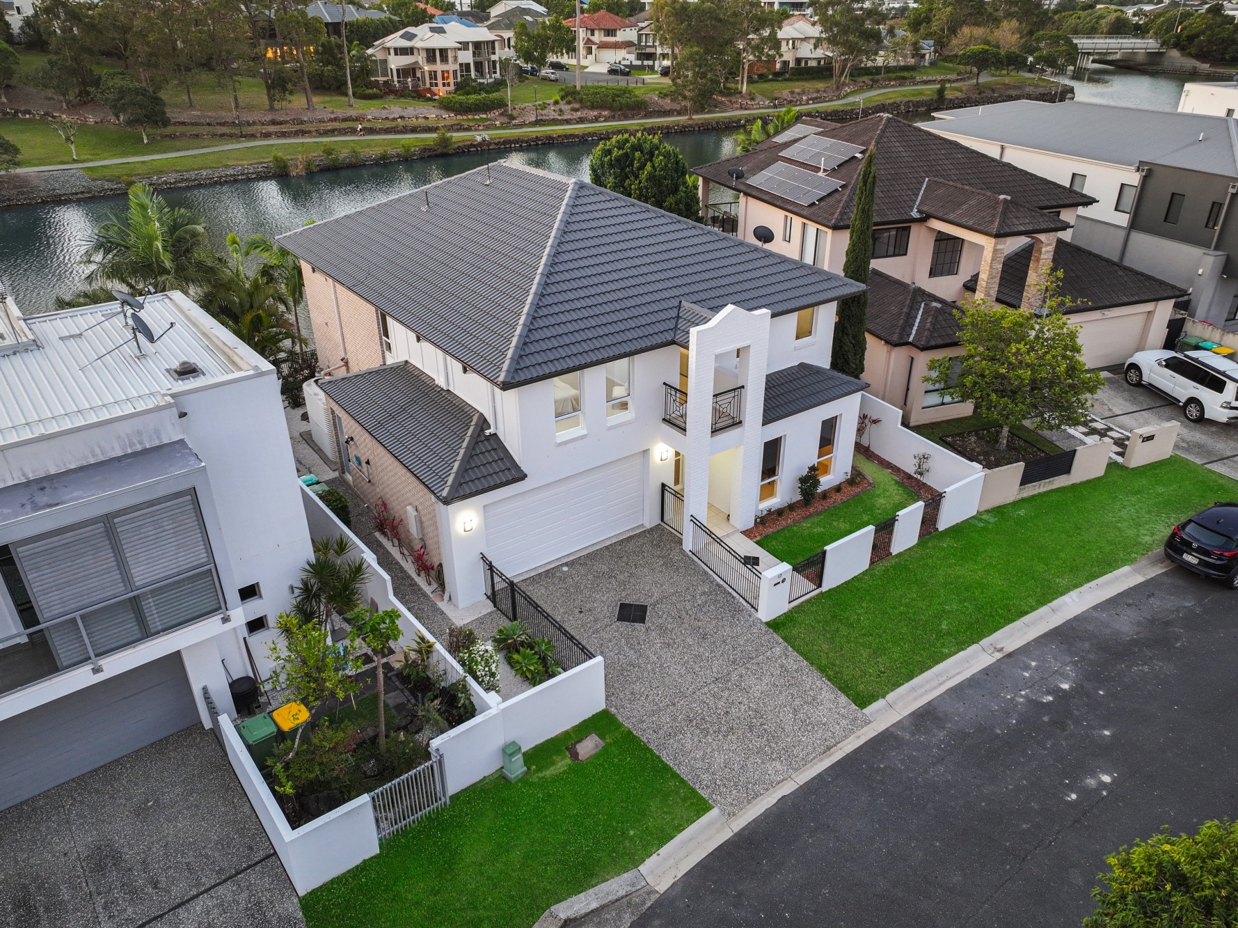 17 Valetta Crescent, Varsity Lakes, QLD 4227