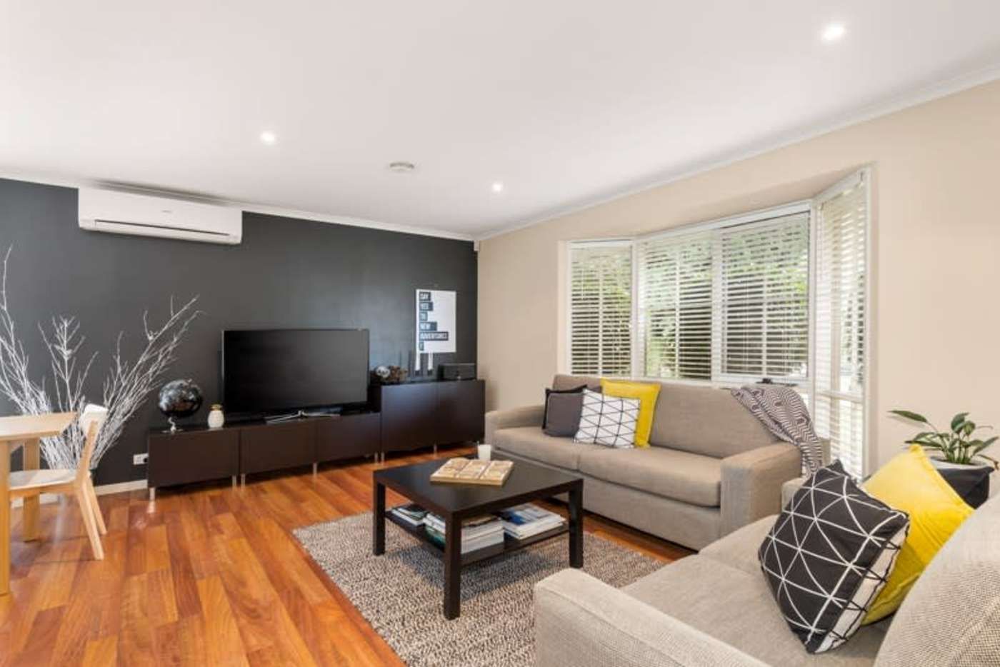 17 Erskine Drive, Rowville, VIC 3178