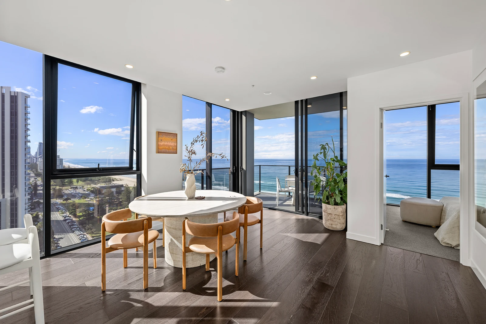 1801/185 Old Burleigh Road, Broadbeach, QLD 4218
