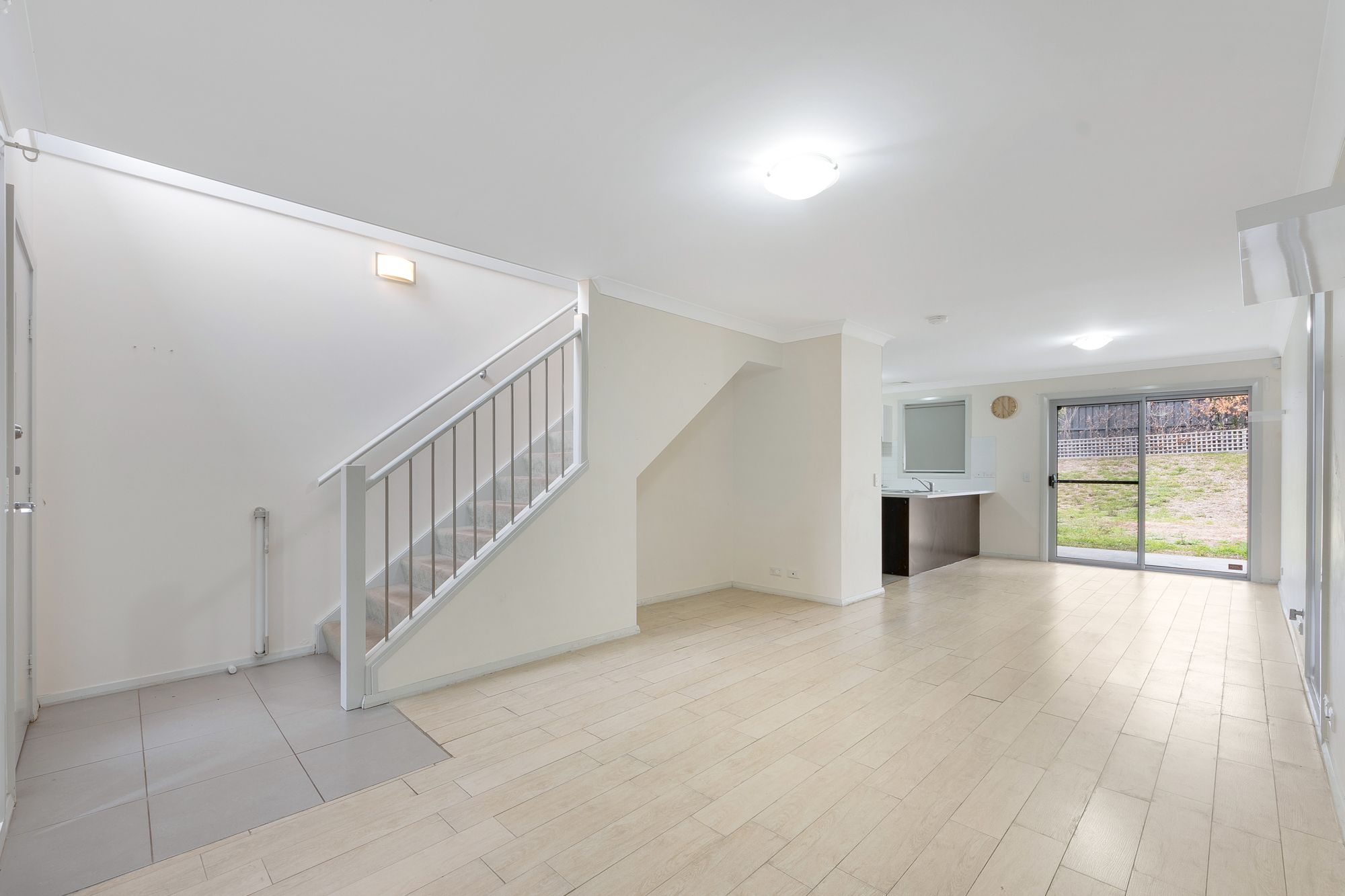 19 Bandara Circuit, Spring Farm, NSW 2570