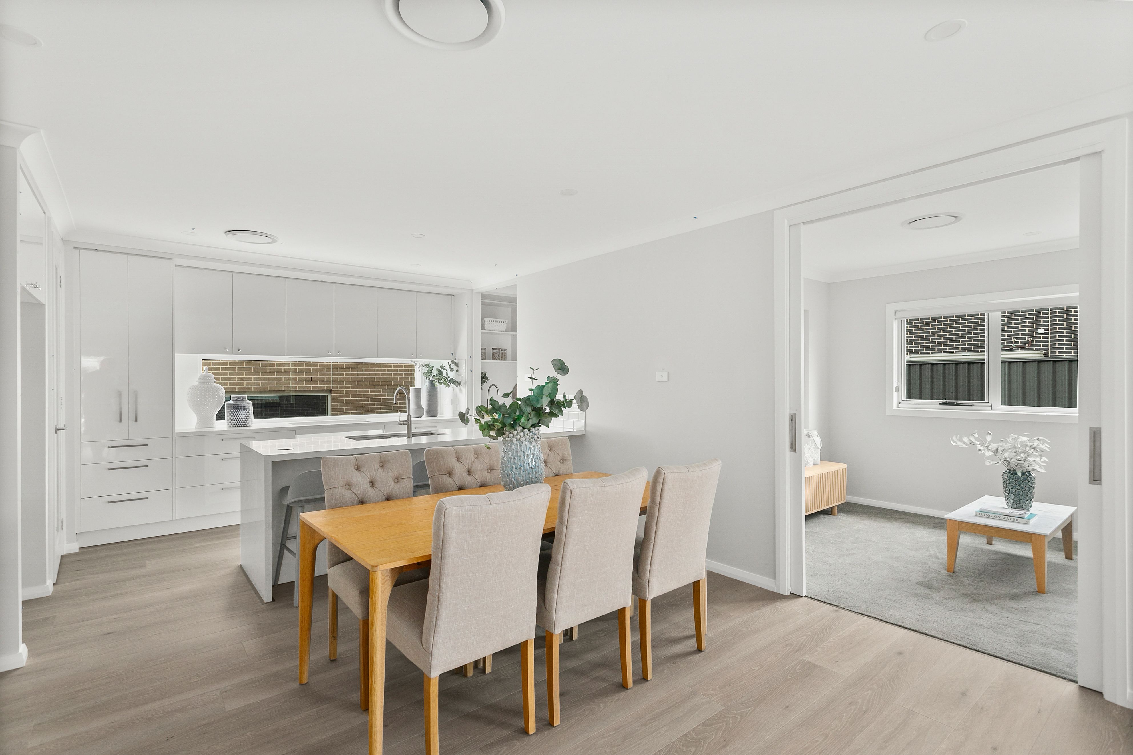241 Ashburton Drive — photo 4 of 9