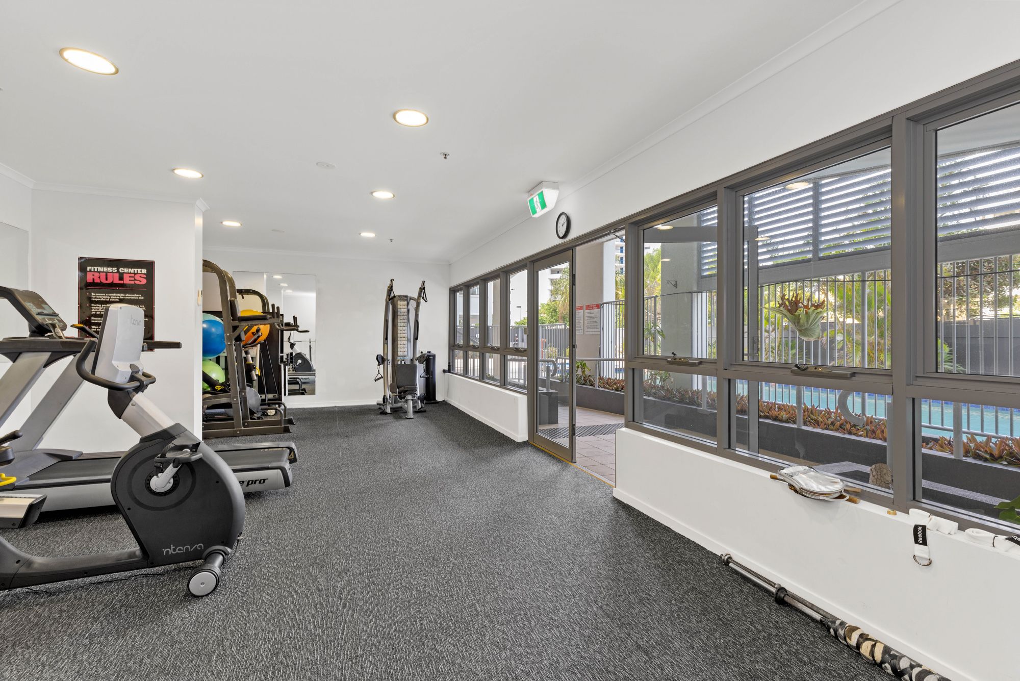 Unit 801/75 Landsborough Parade — photo 25 of 26