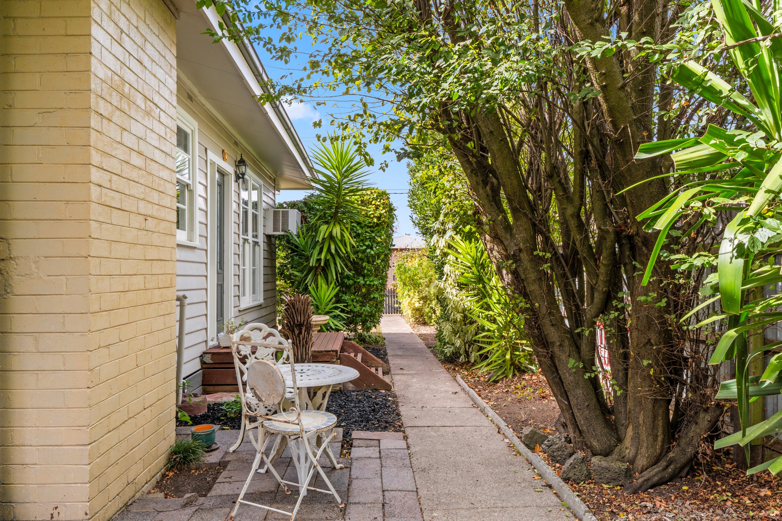 17 Robertson Street, Colac, VIC 3250