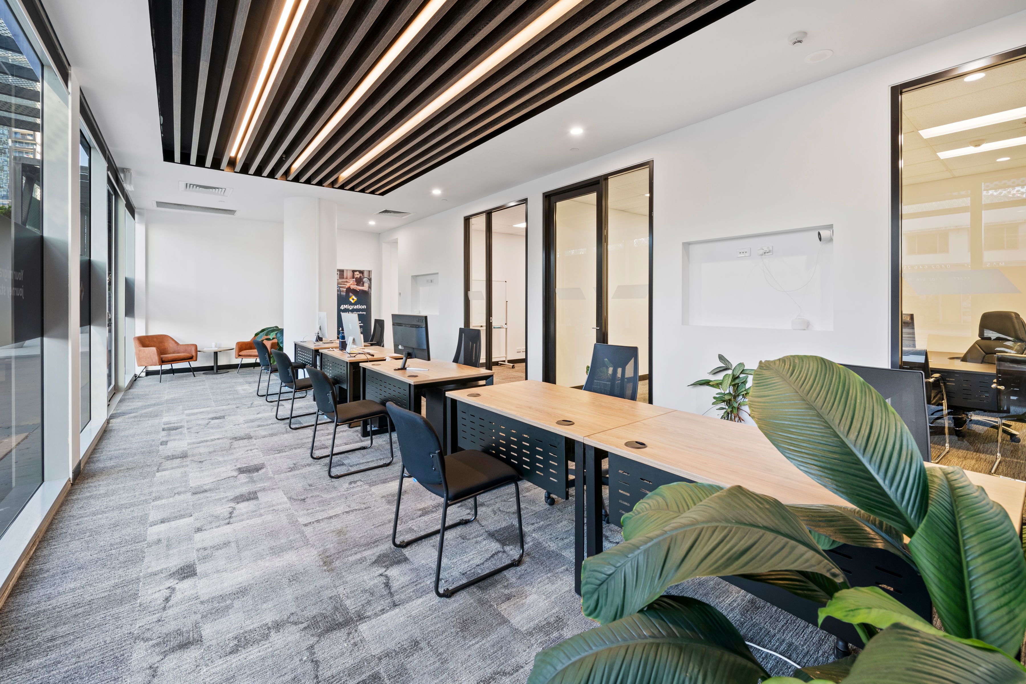 4 & 5/3018 Surfers Paradise Boulevard, Surfers Paradise, QLD 4217