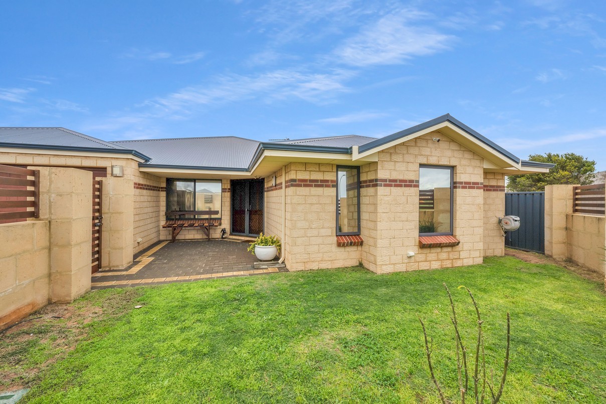 36 Ocean Queen Drive, Wandina, WA 6530