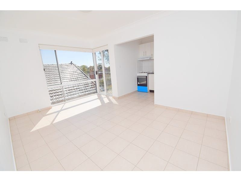 4/17 Willeroo Street, Lakemba, NSW 2195