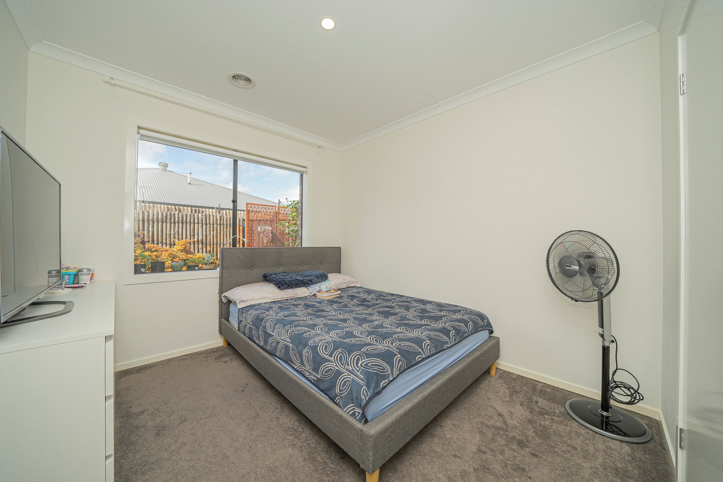 64 Graziers Crescent — photo 13 of 17