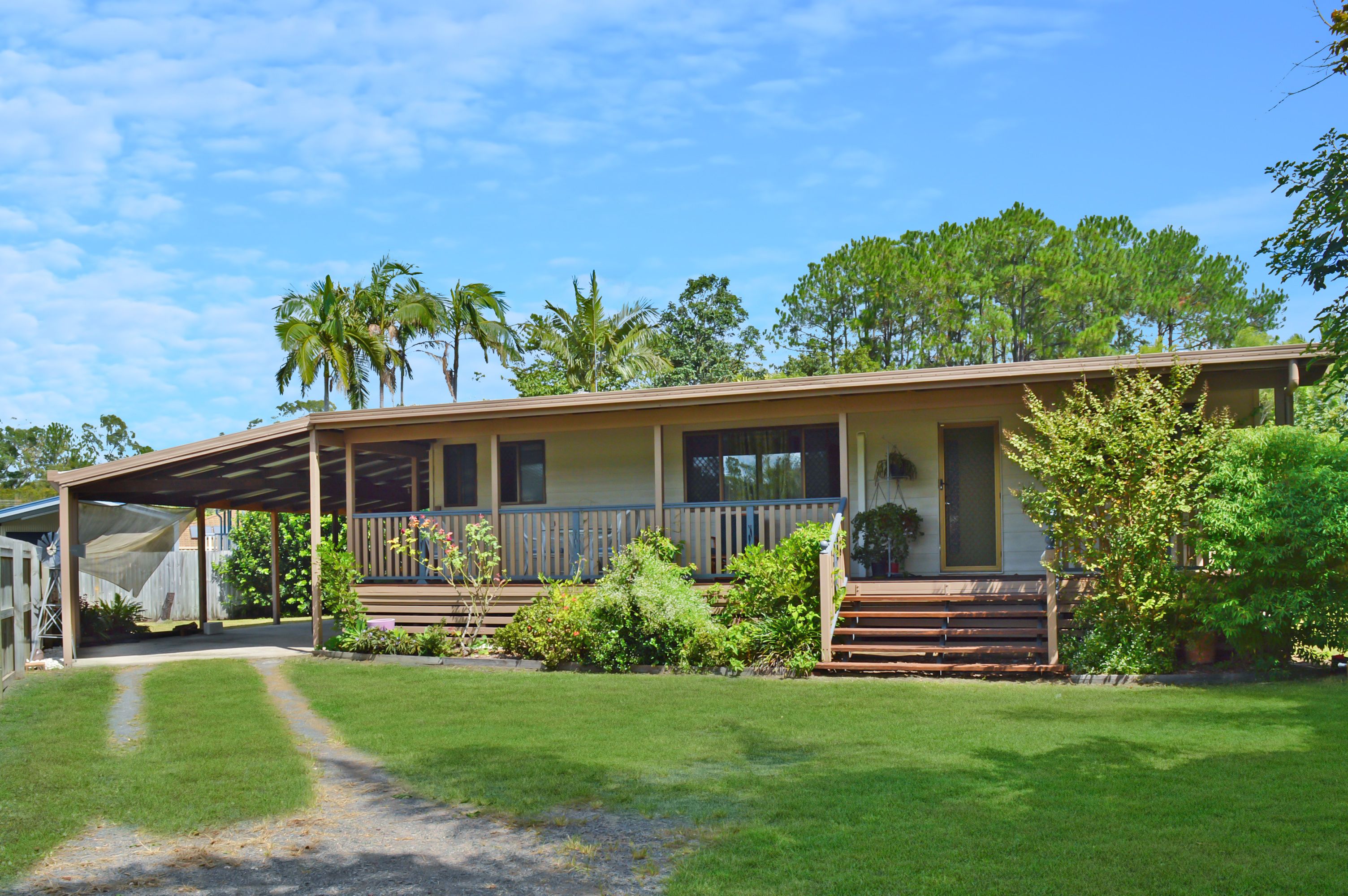 6 Montrose Street, Beerwah QLD 4519