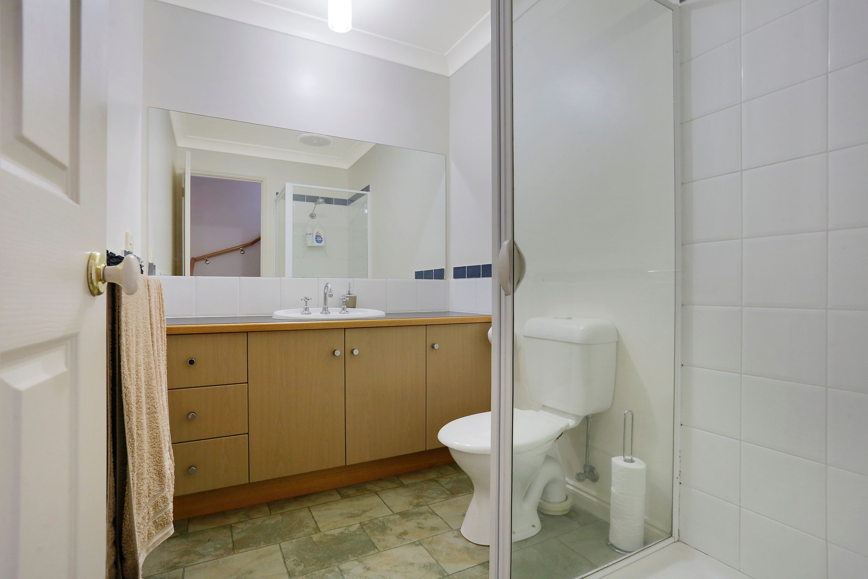 24 Pertobe Road — photo 7 of 12