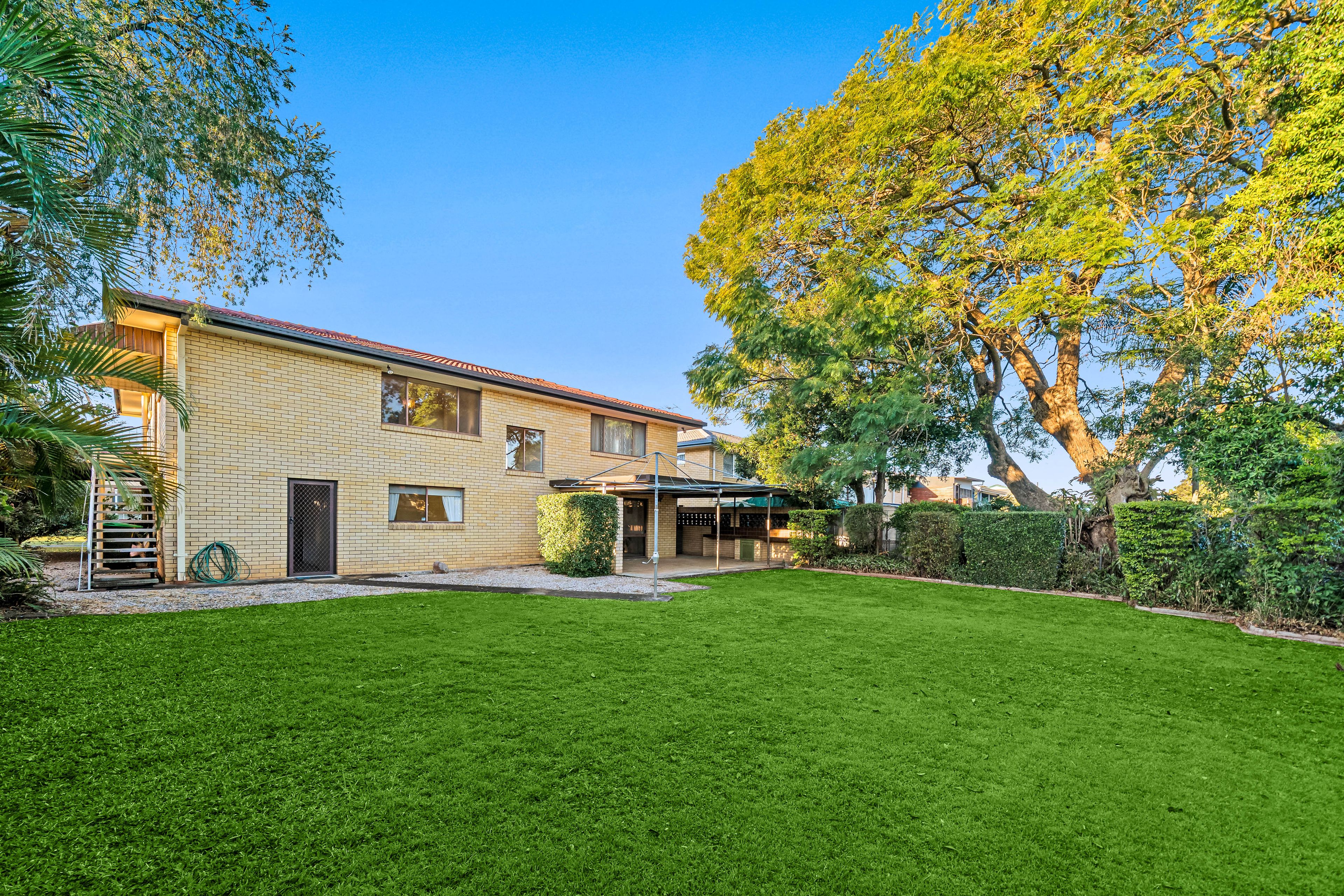18 Epsom Street — photo 17 of 25