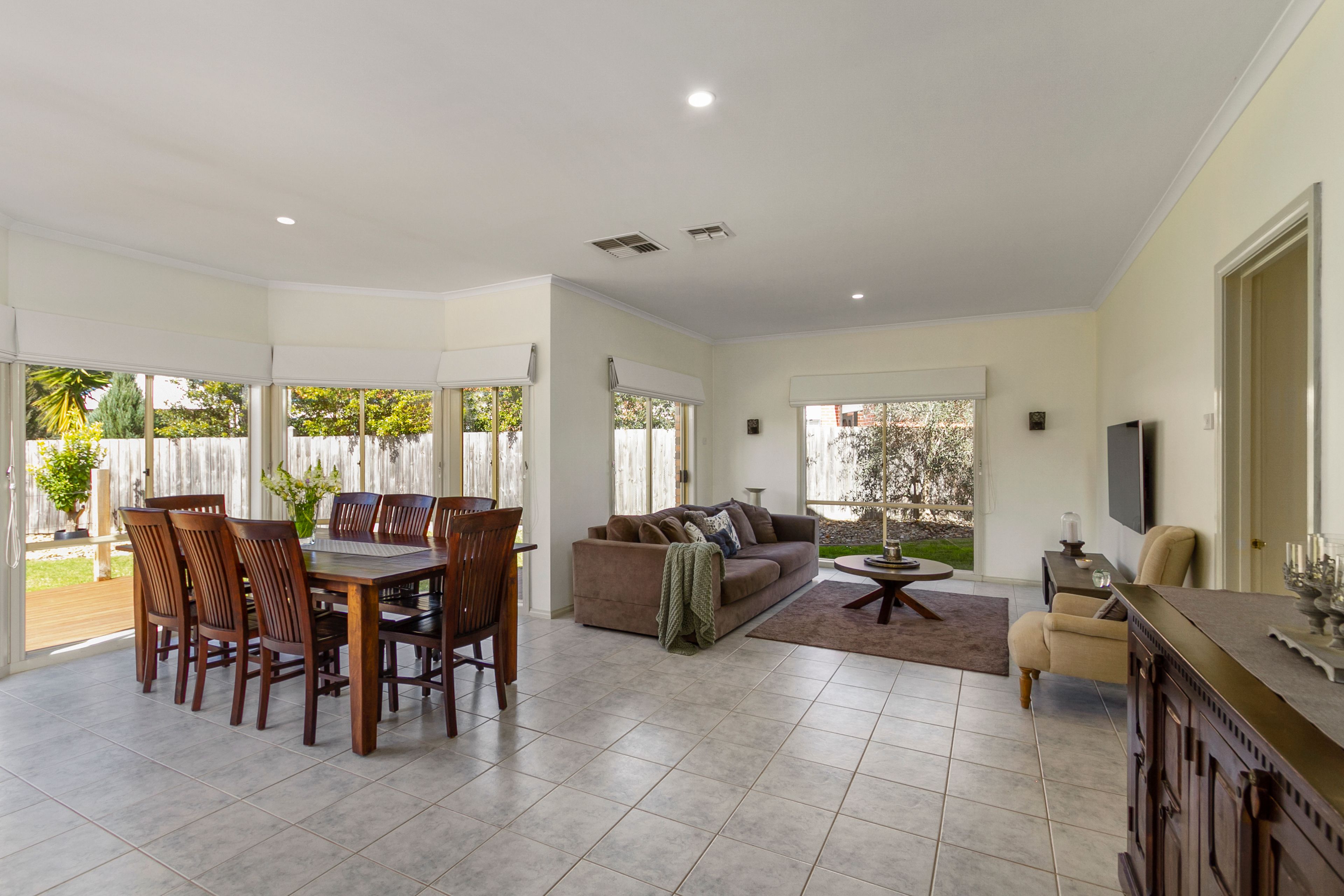 14 Tanglewood Road, Rowville, VIC 3178