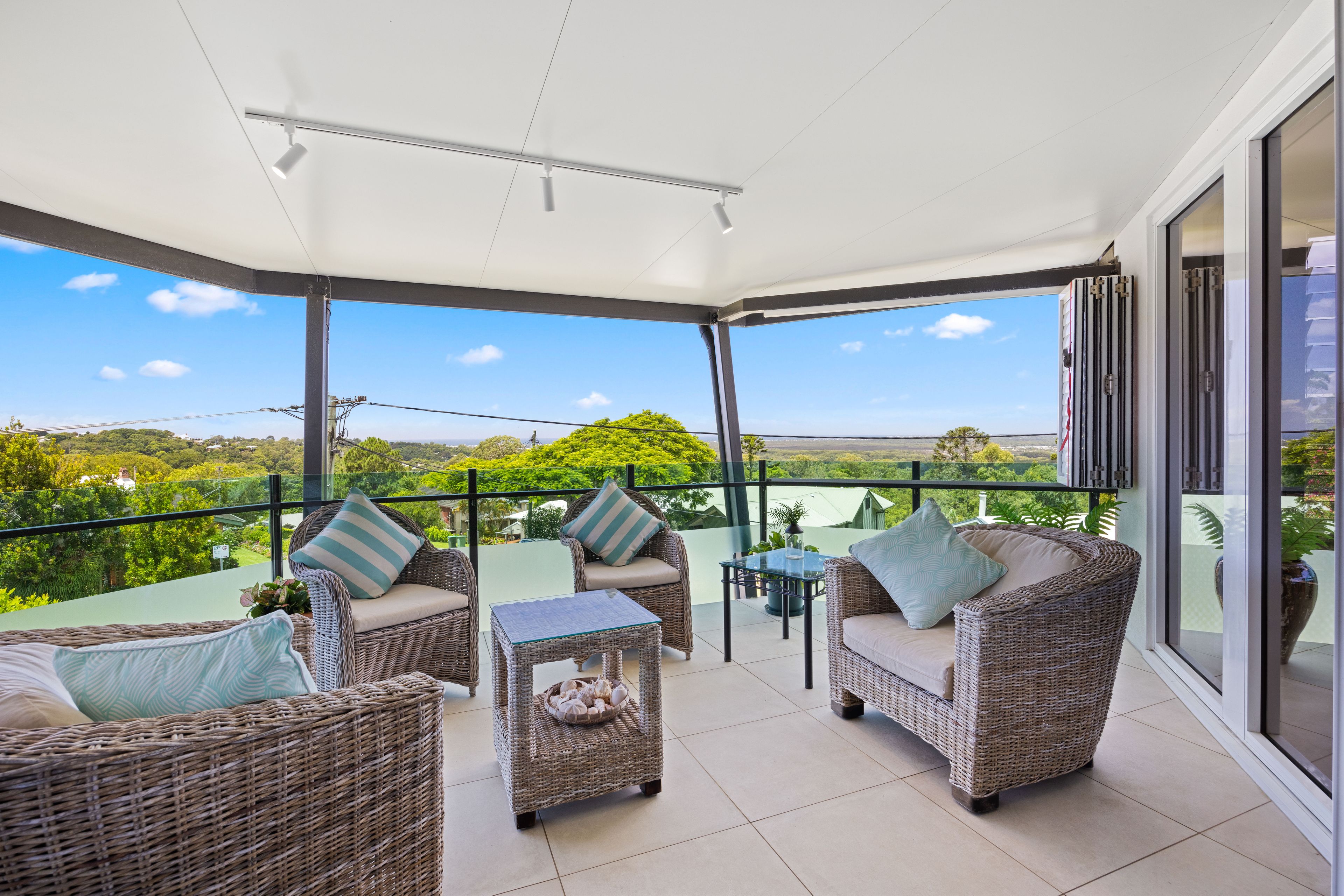 8 Pioneer Crescent, Buderim QLD 4556