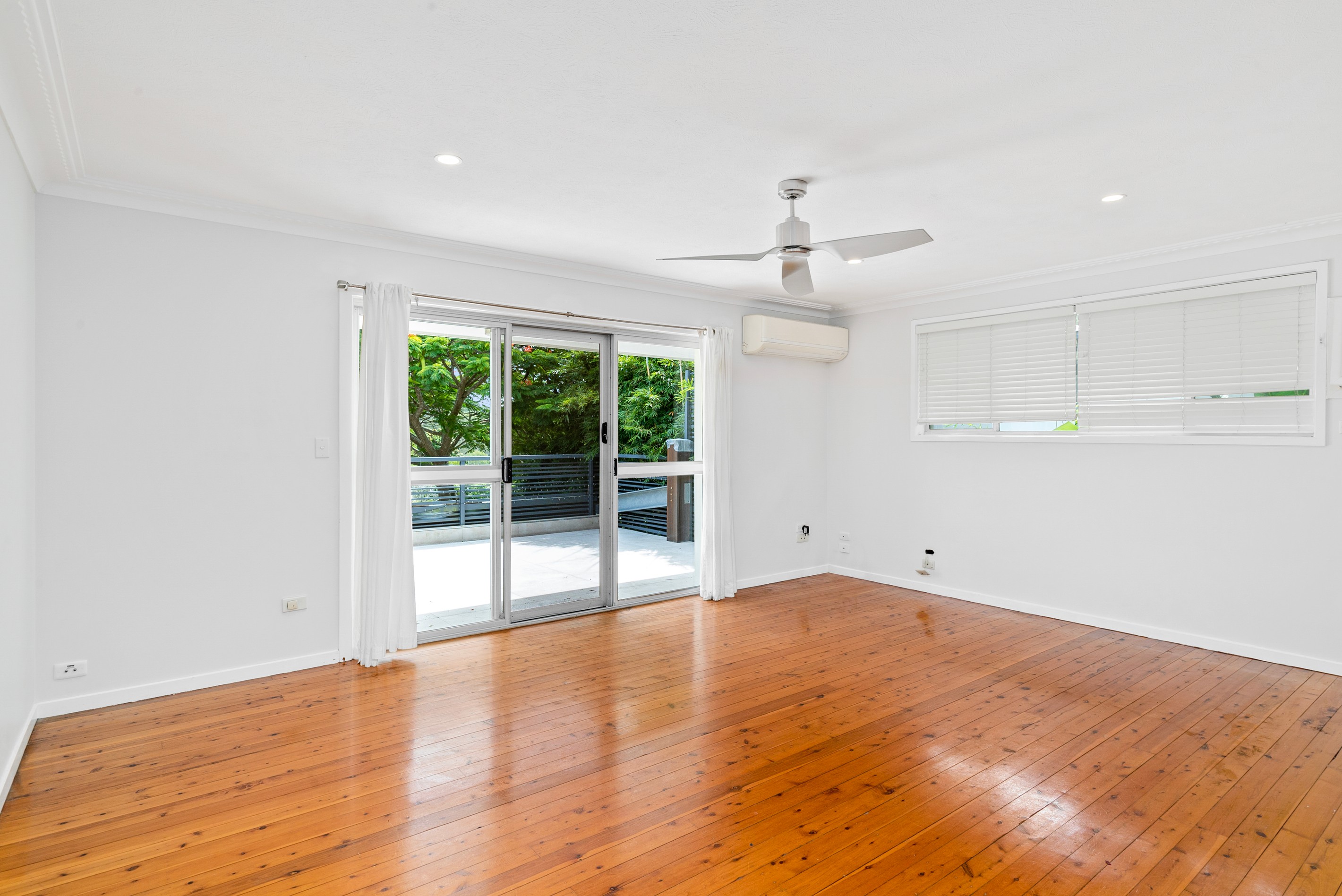 30 Winders Avenue, Tugun, QLD 4224