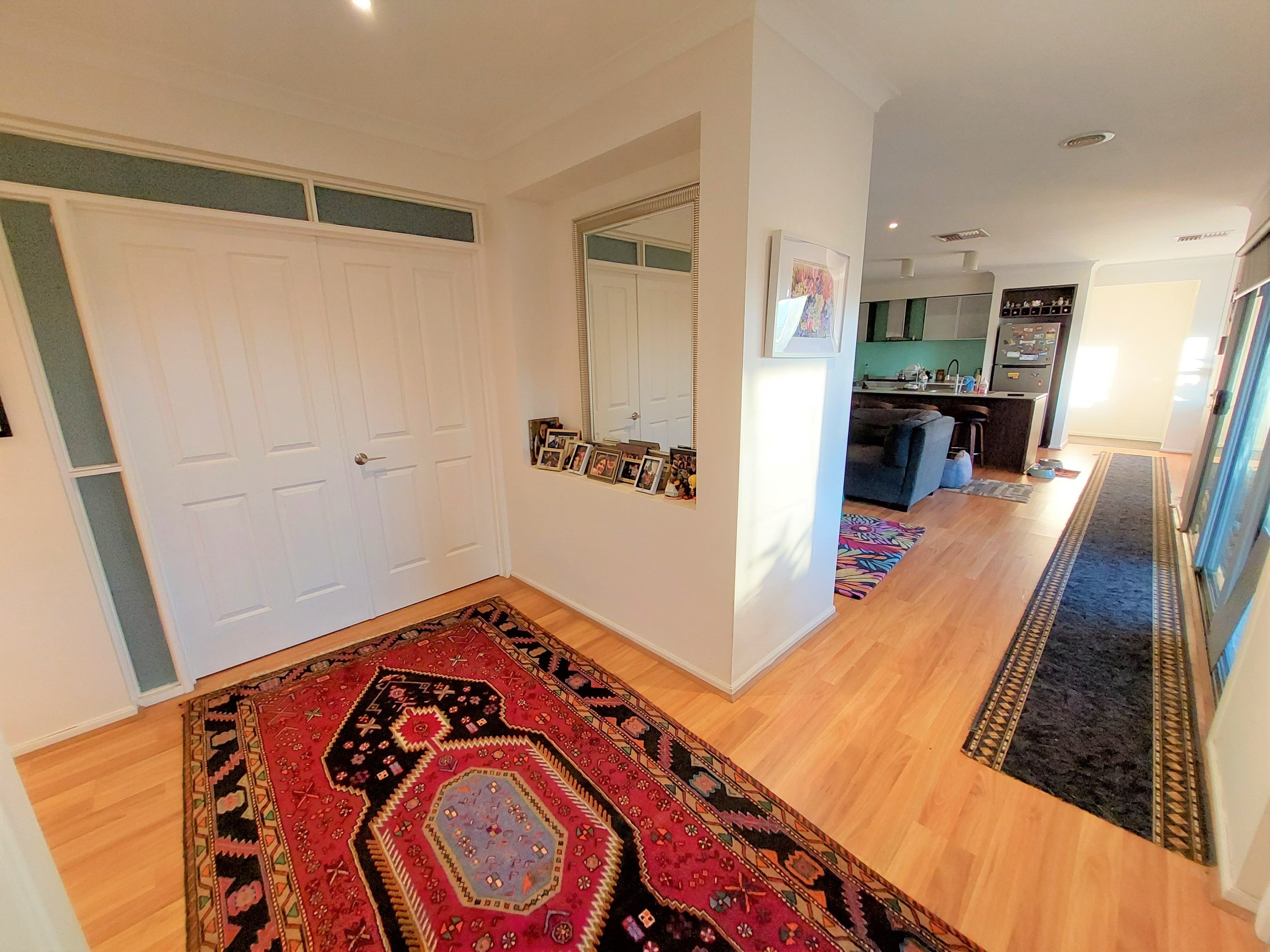 52 Oakgrove Drive, Craigieburn, VIC 3064