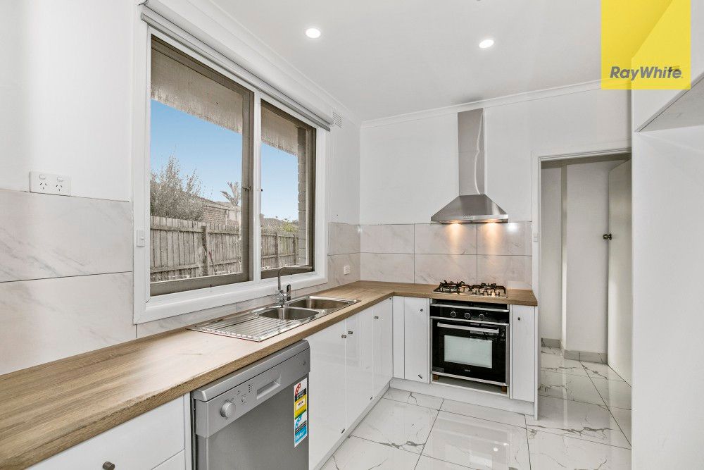 10 Kauri Grove, Glen Waverley, VIC 3150