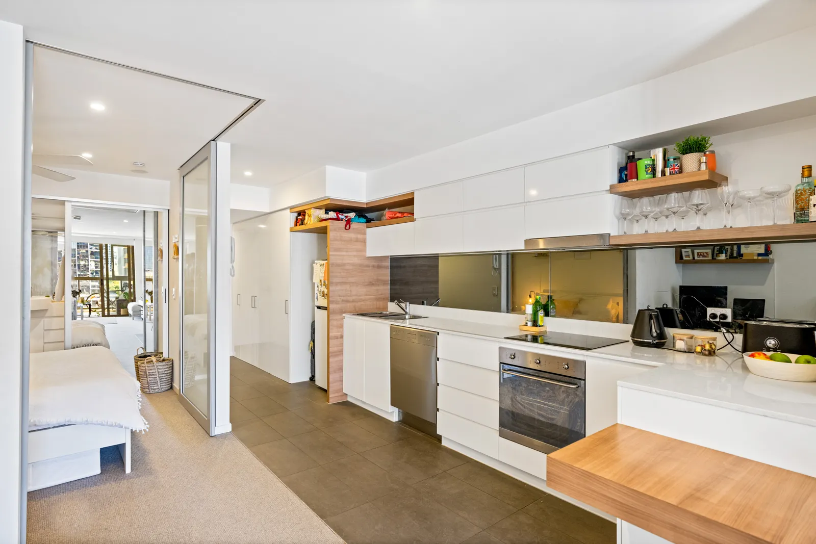 702/18 Merivale Street, South Brisbane