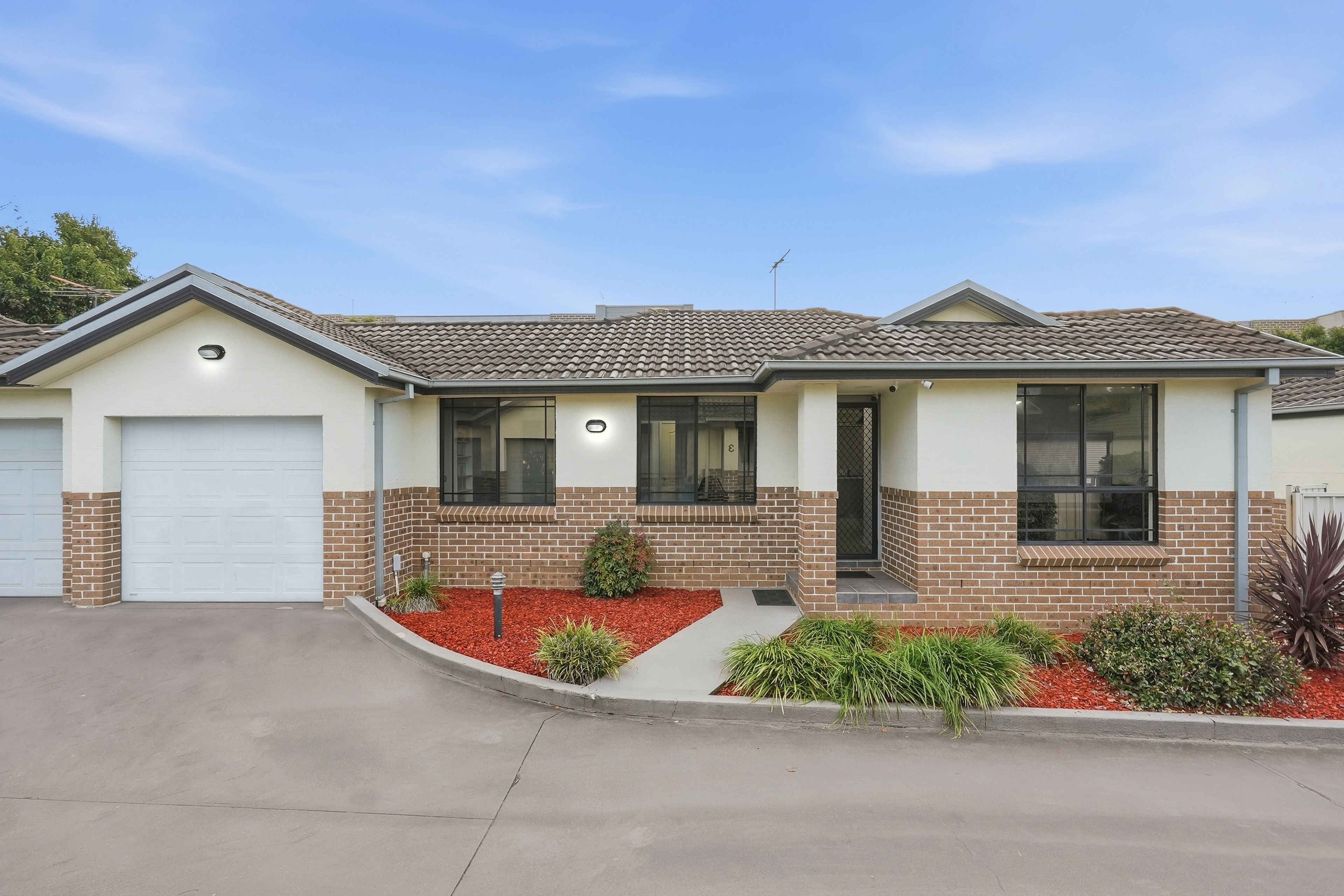 6/31-32 Hobart Street — photo from Ray White United Group