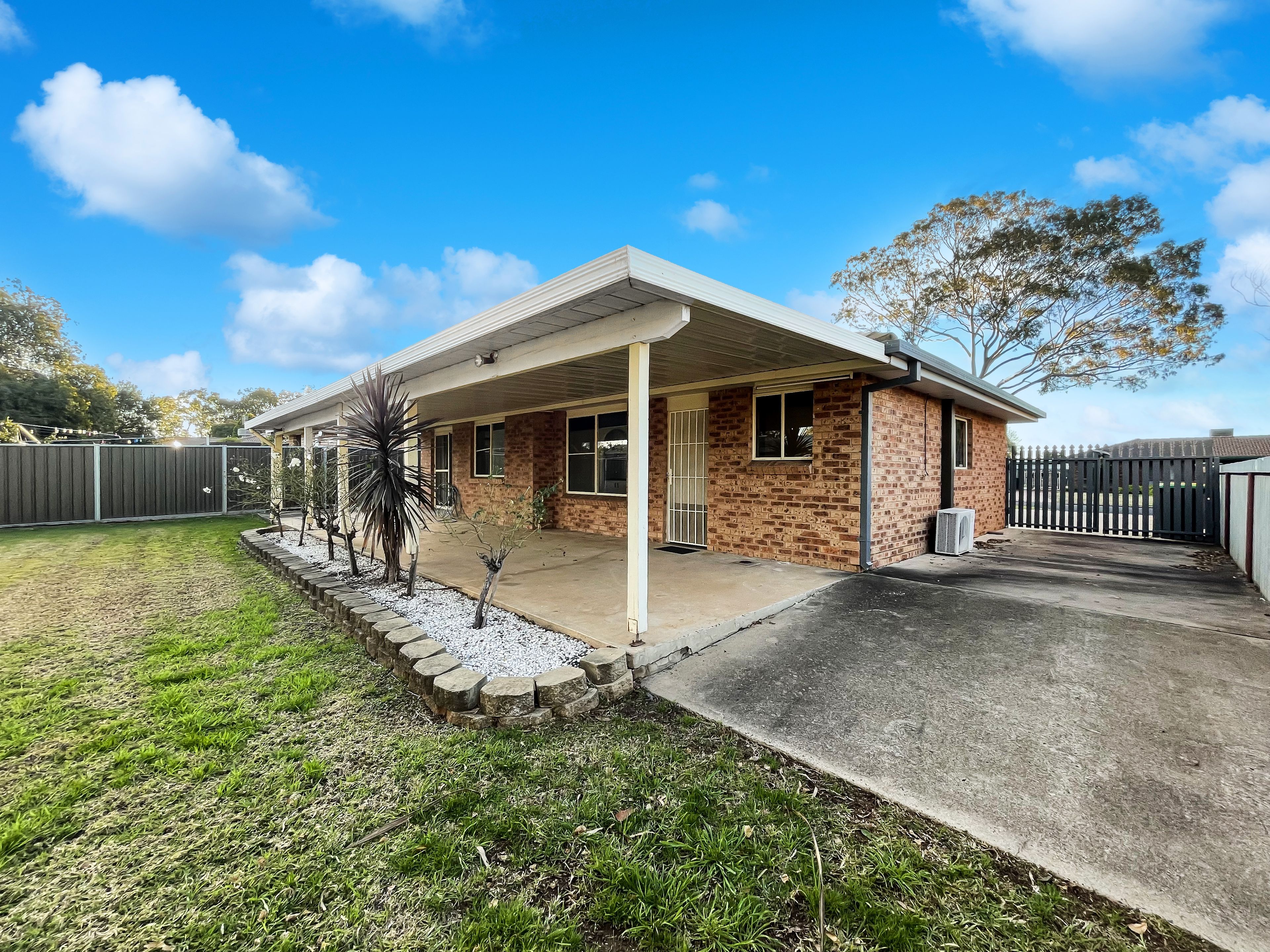 38 Chifley Drive — photo 13 of 13