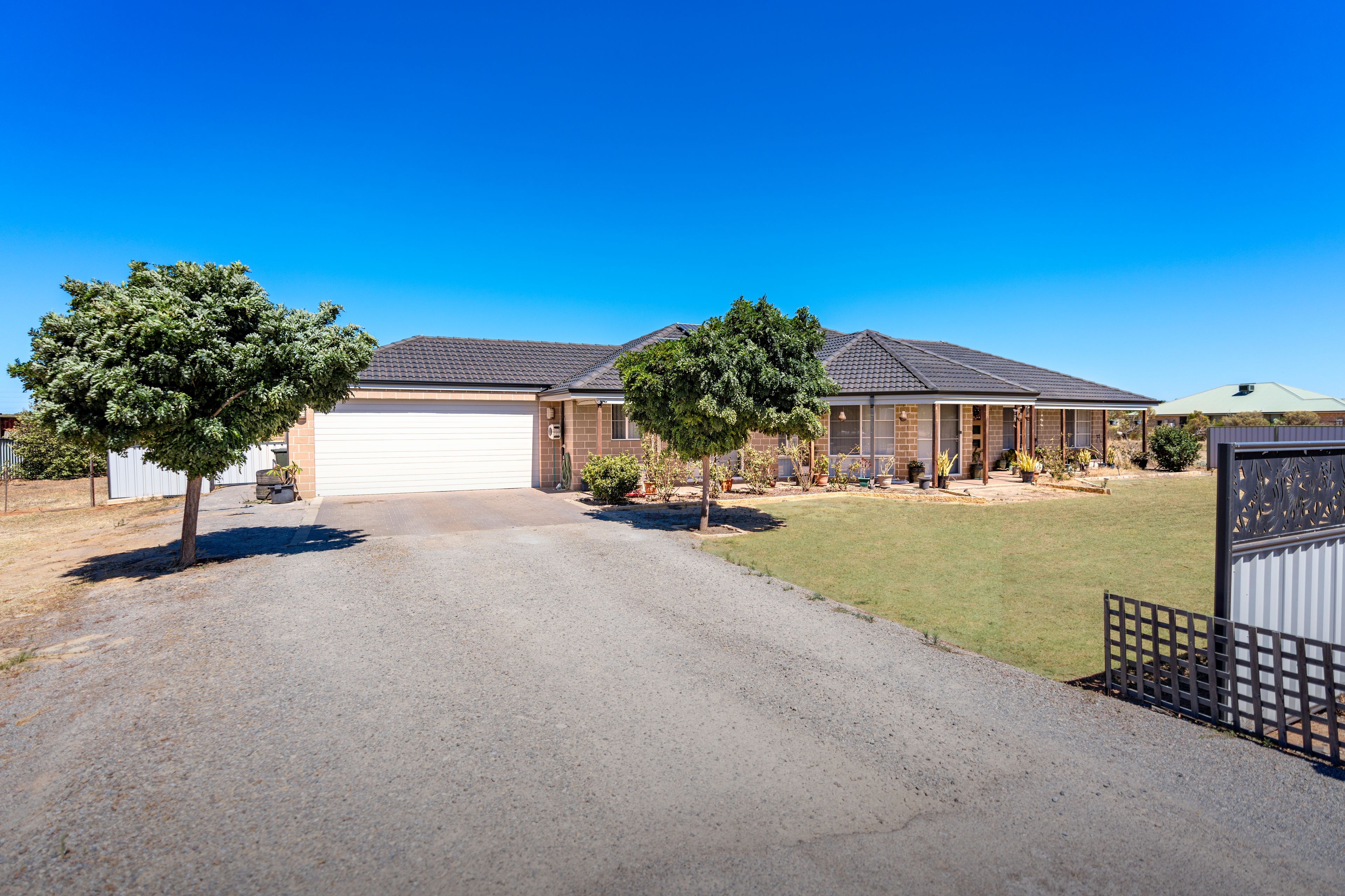 5 Dewar Street, Utakarra, WA 6530